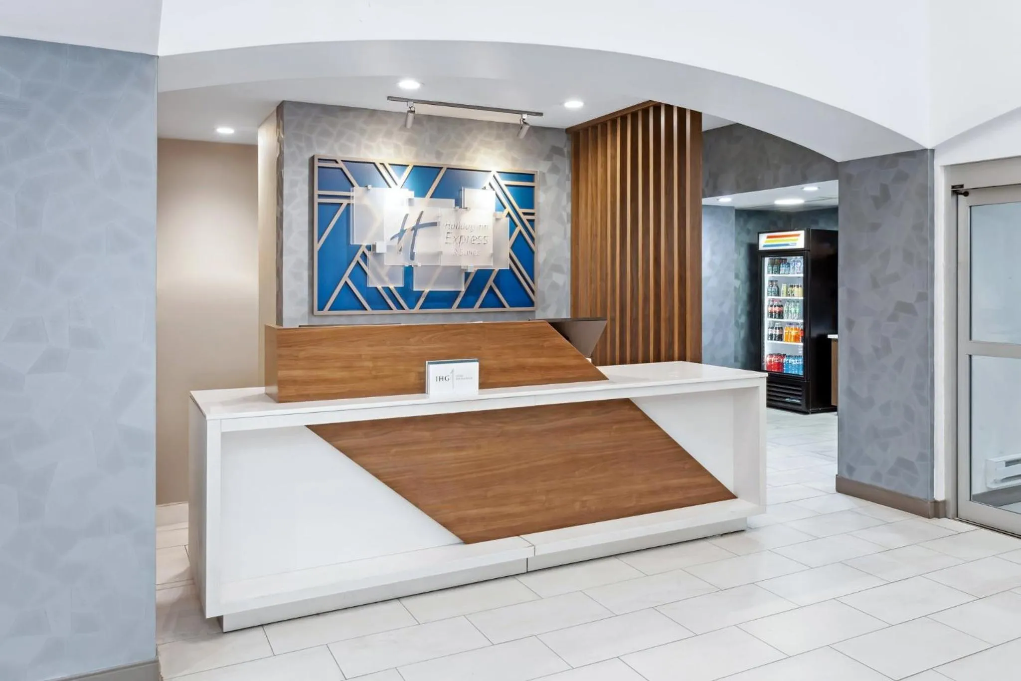 Property building in Holiday Inn Express Pekin - Peoria Area by IHG