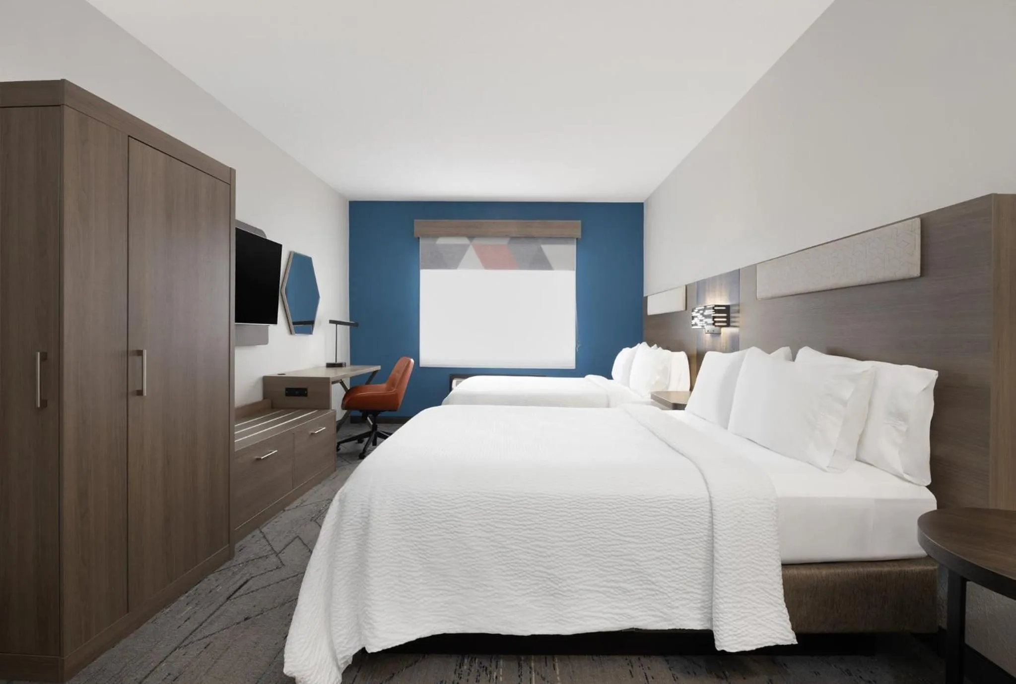 Photo of the whole room, Bed in Holiday Inn Express Hotel & Suites Kennesaw Northwest - Acworth by IHG