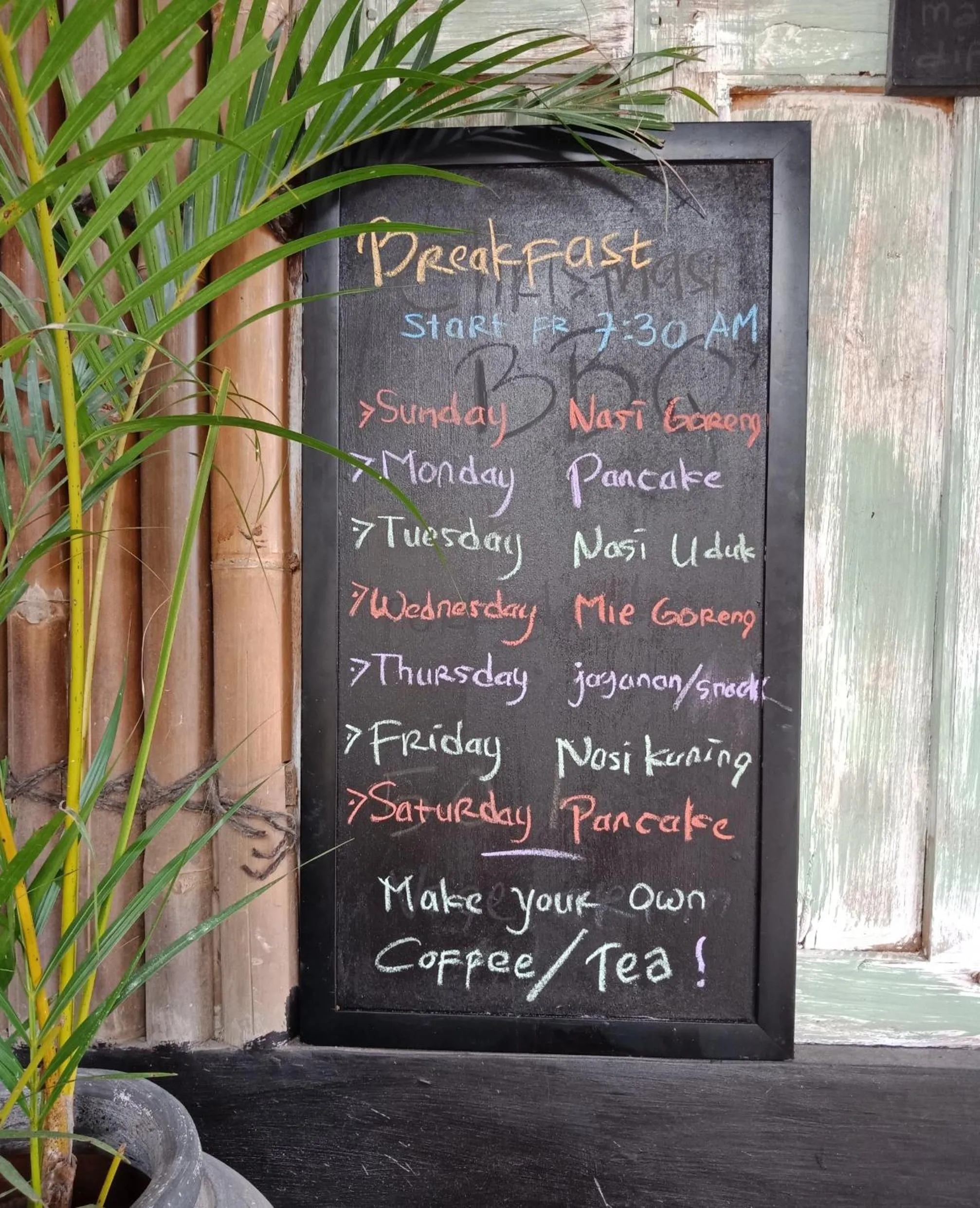 Breakfast in Arjuna Garden Homestay