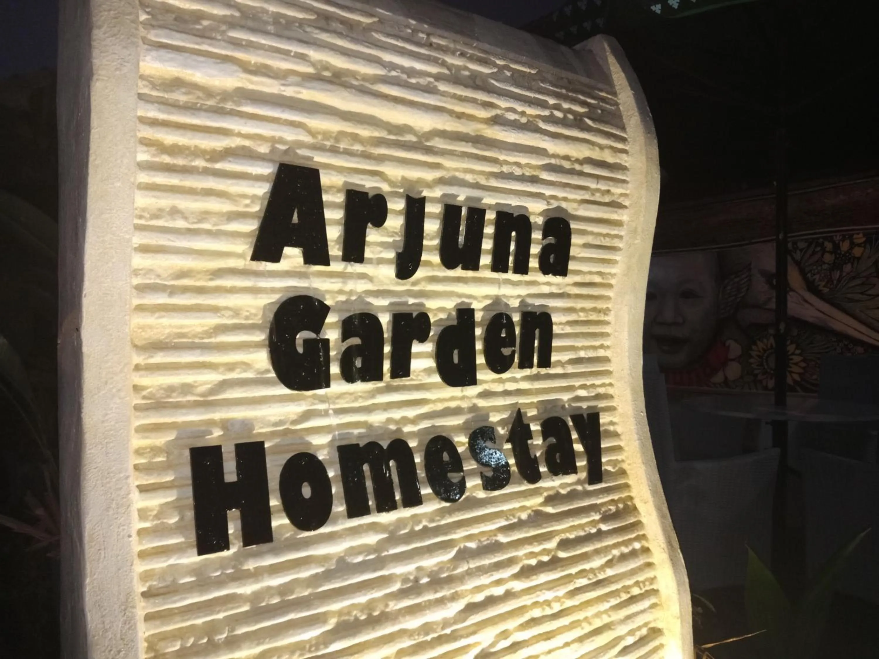 Facade/entrance in Arjuna Garden Homestay