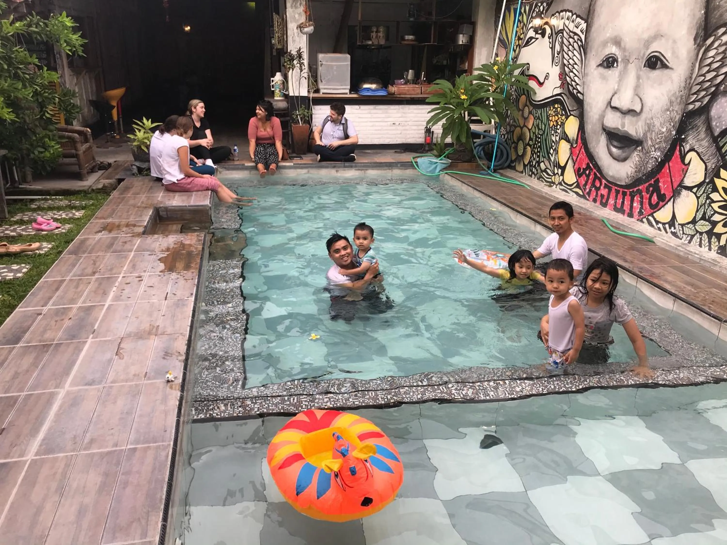 Swimming pool in Arjuna Garden Homestay