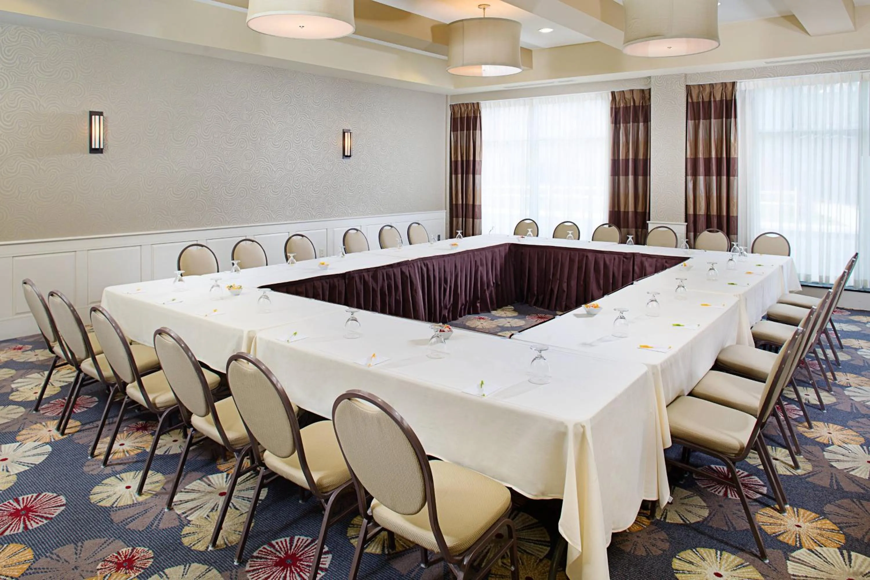 Meeting/conference room in Courtyard Keene Downtown