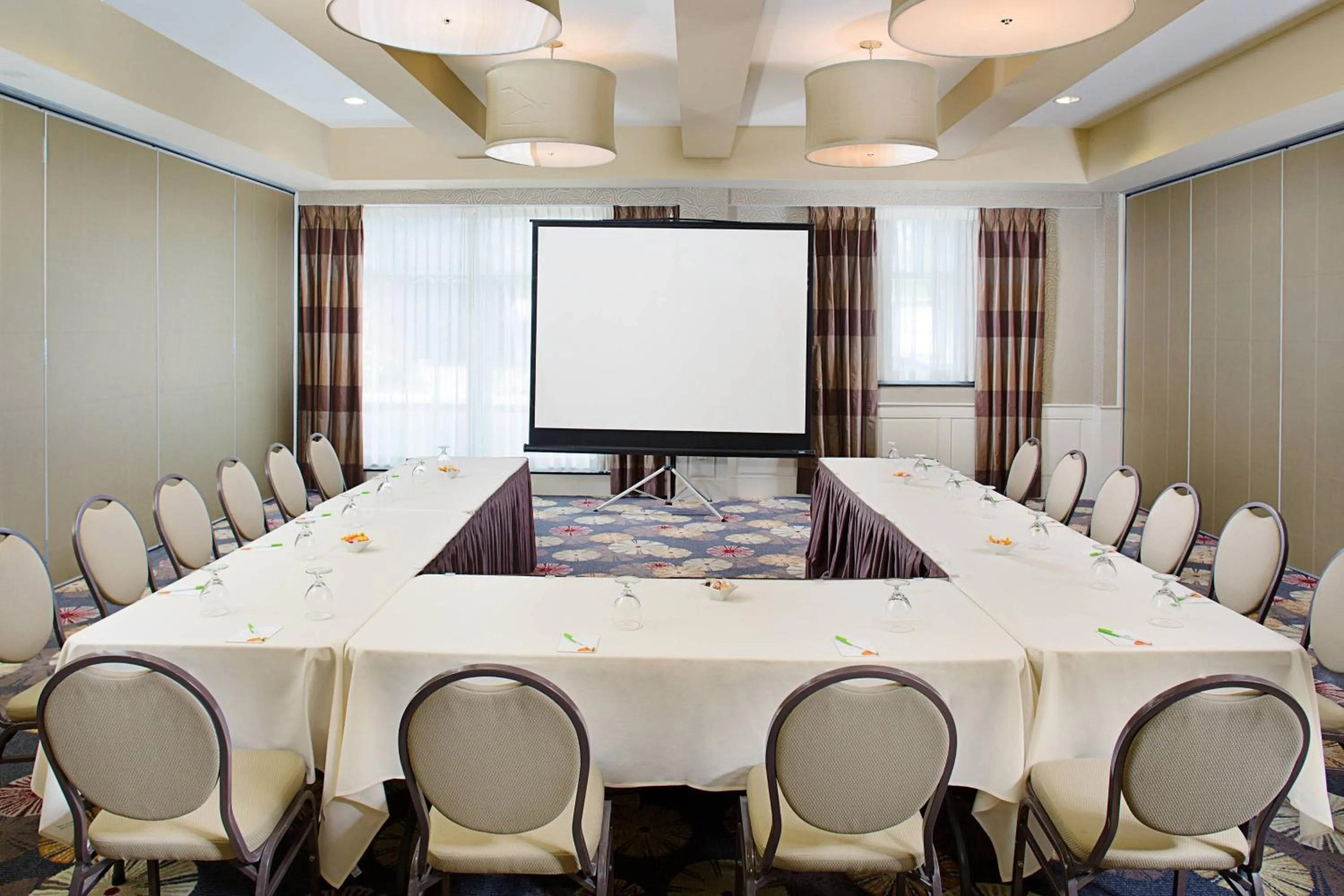 Meeting/conference room in Courtyard Keene Downtown