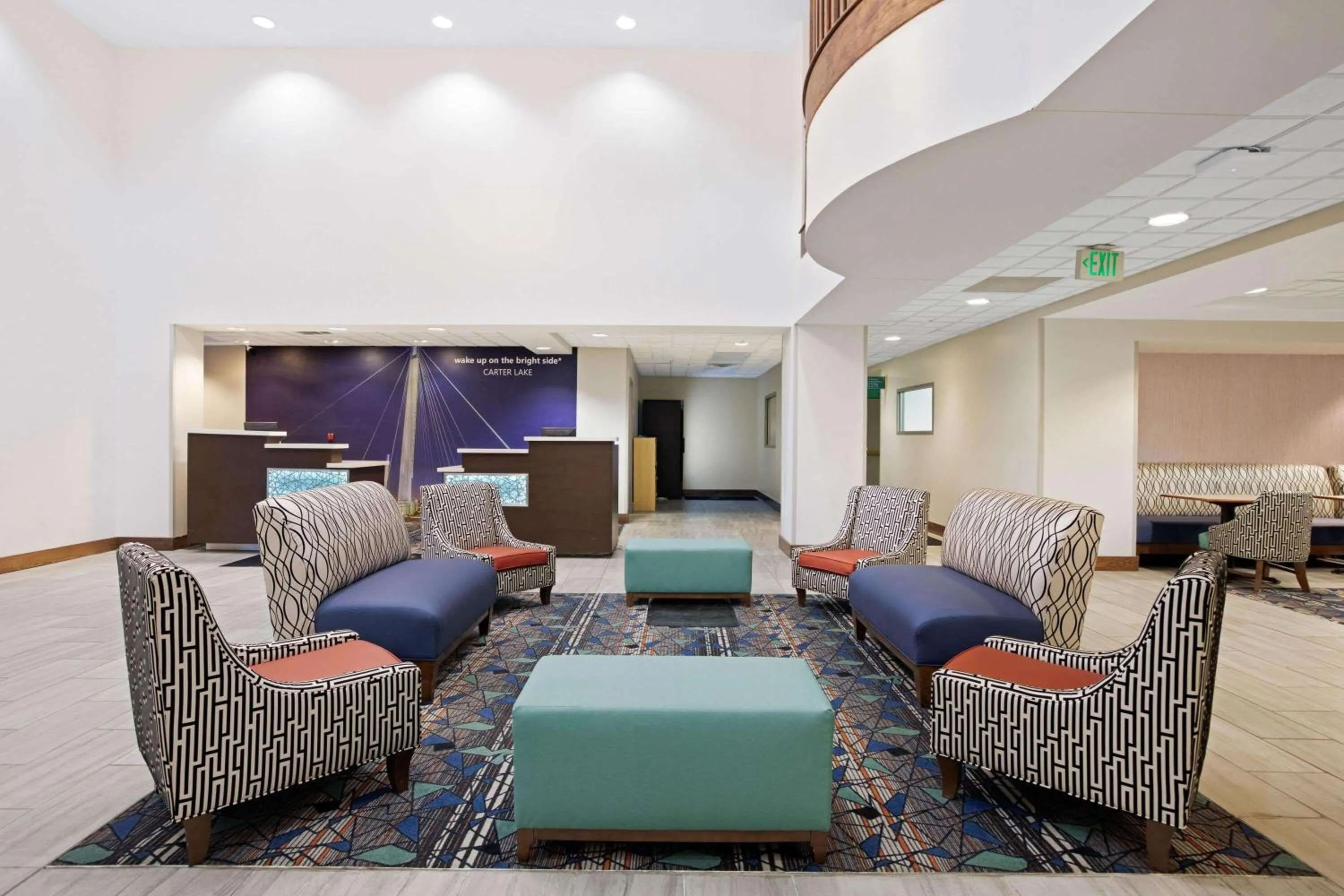 Lobby or reception in La Quinta by Wyndham Omaha Airport Downtown