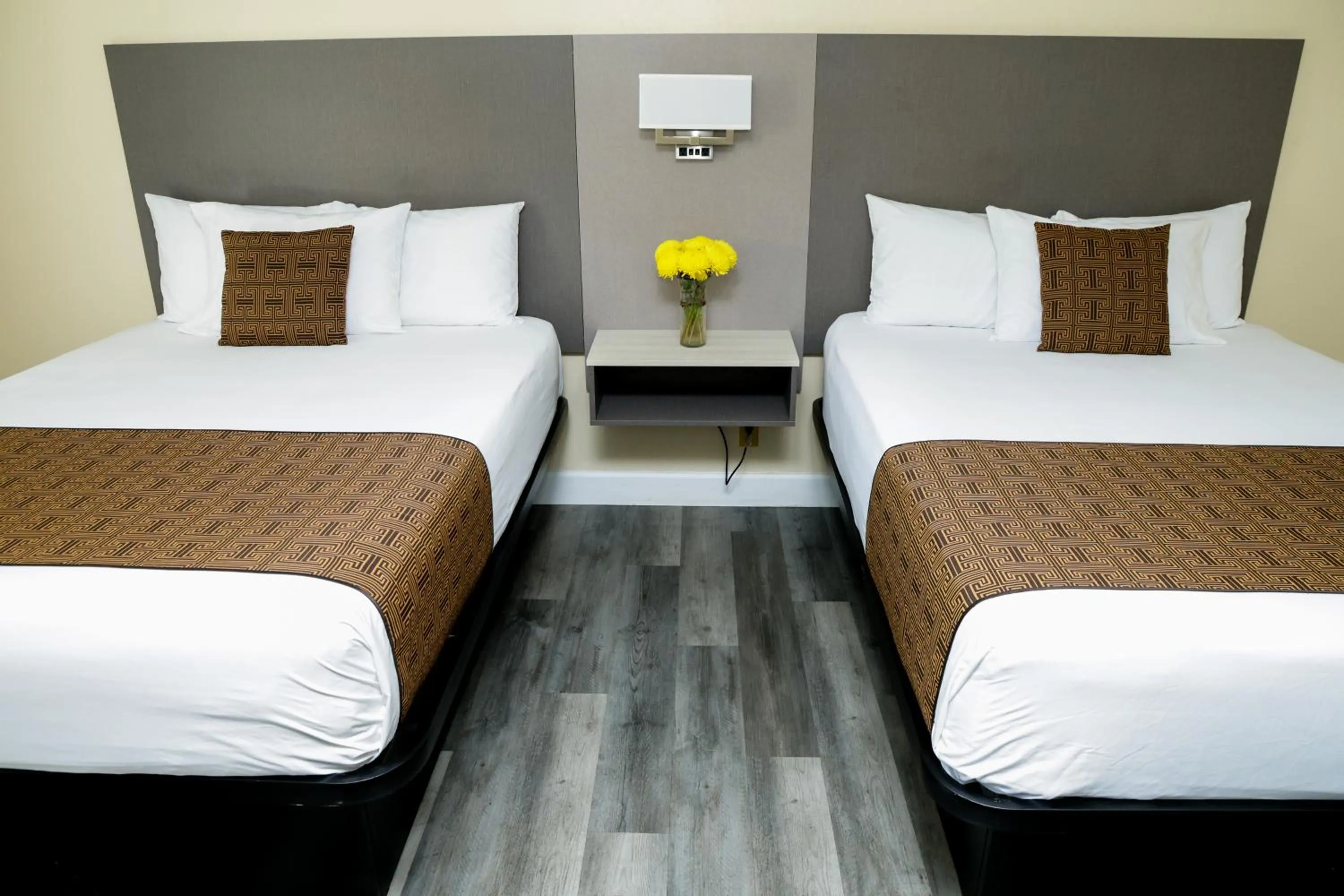 Bed in Silver Surf Motel