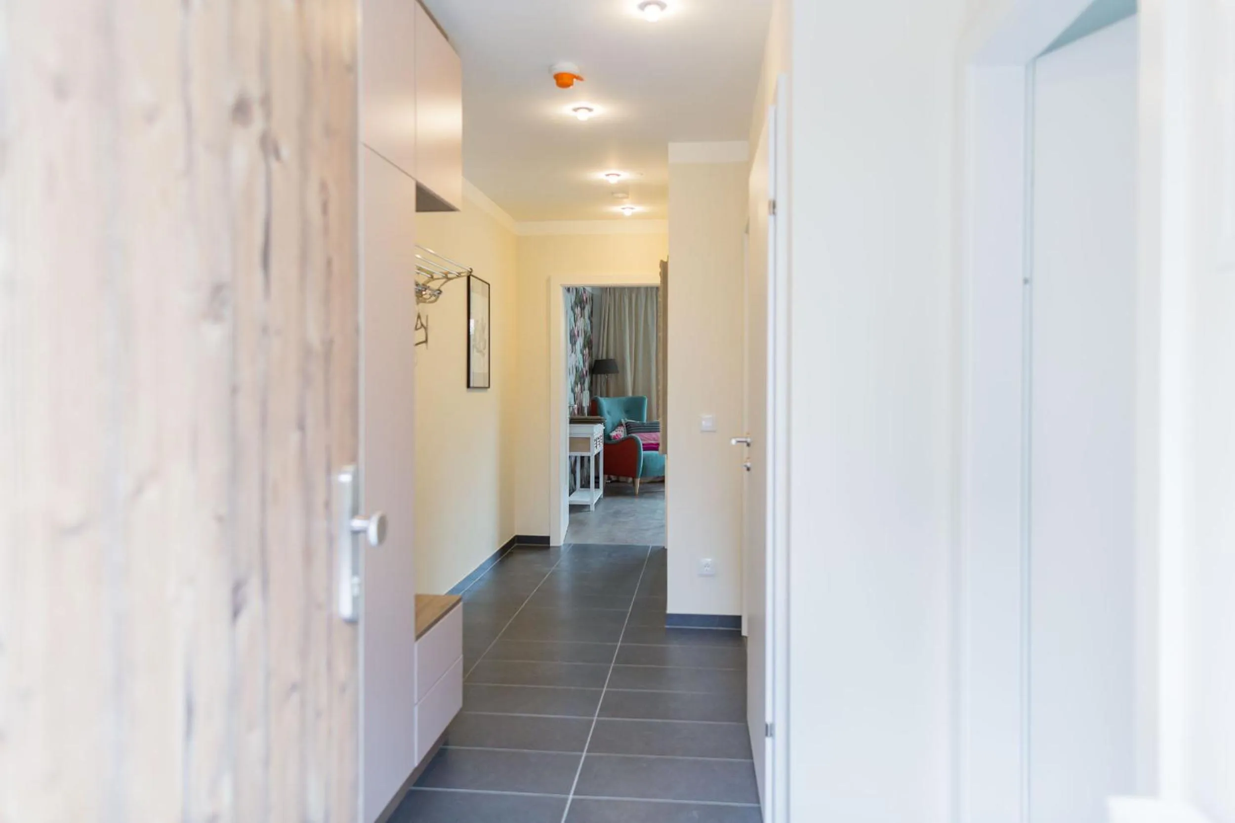 Photo of the whole room in HOMEBOUND APARTMENTS Salzburg City II - contactless check-in