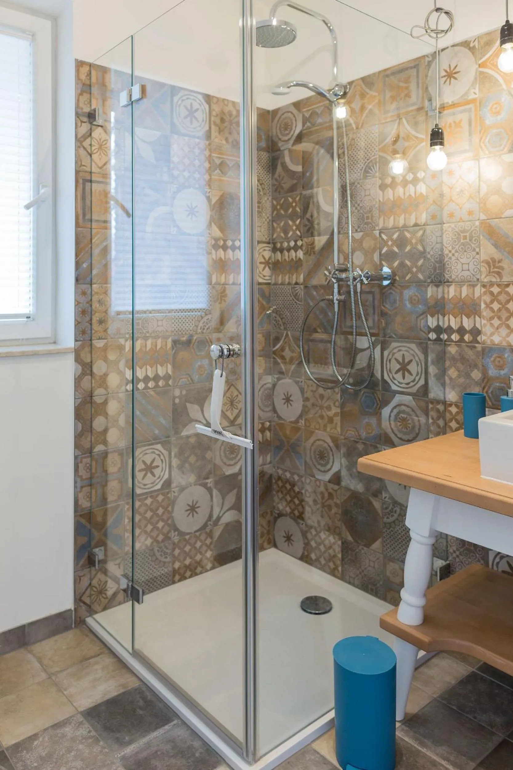 Bathroom in HOMEBOUND APARTMENTS Salzburg City II - contactless check-in