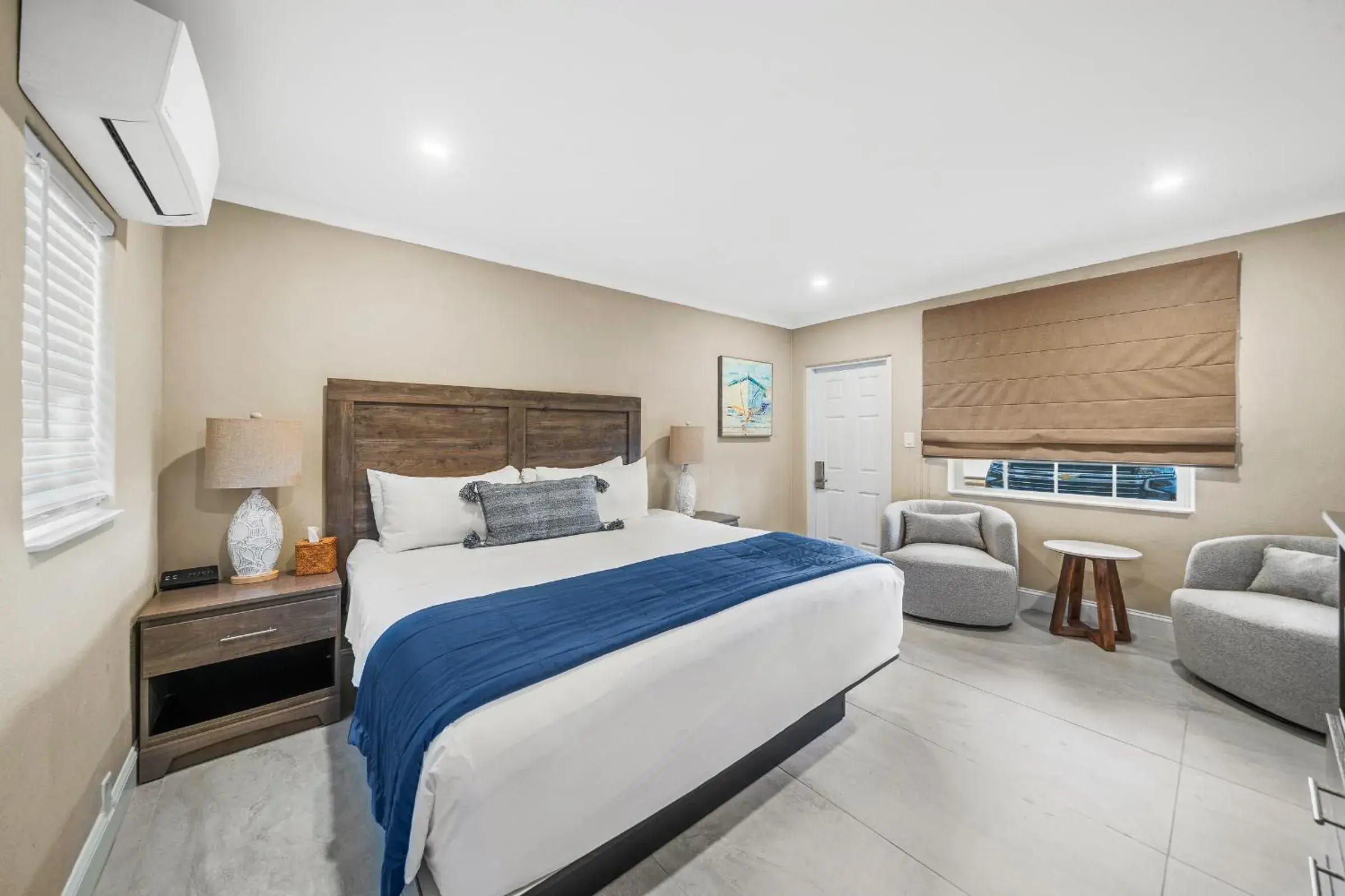 Superior King Room in Bleu Beach Resort Superior King Room in Bleu Beach Resort