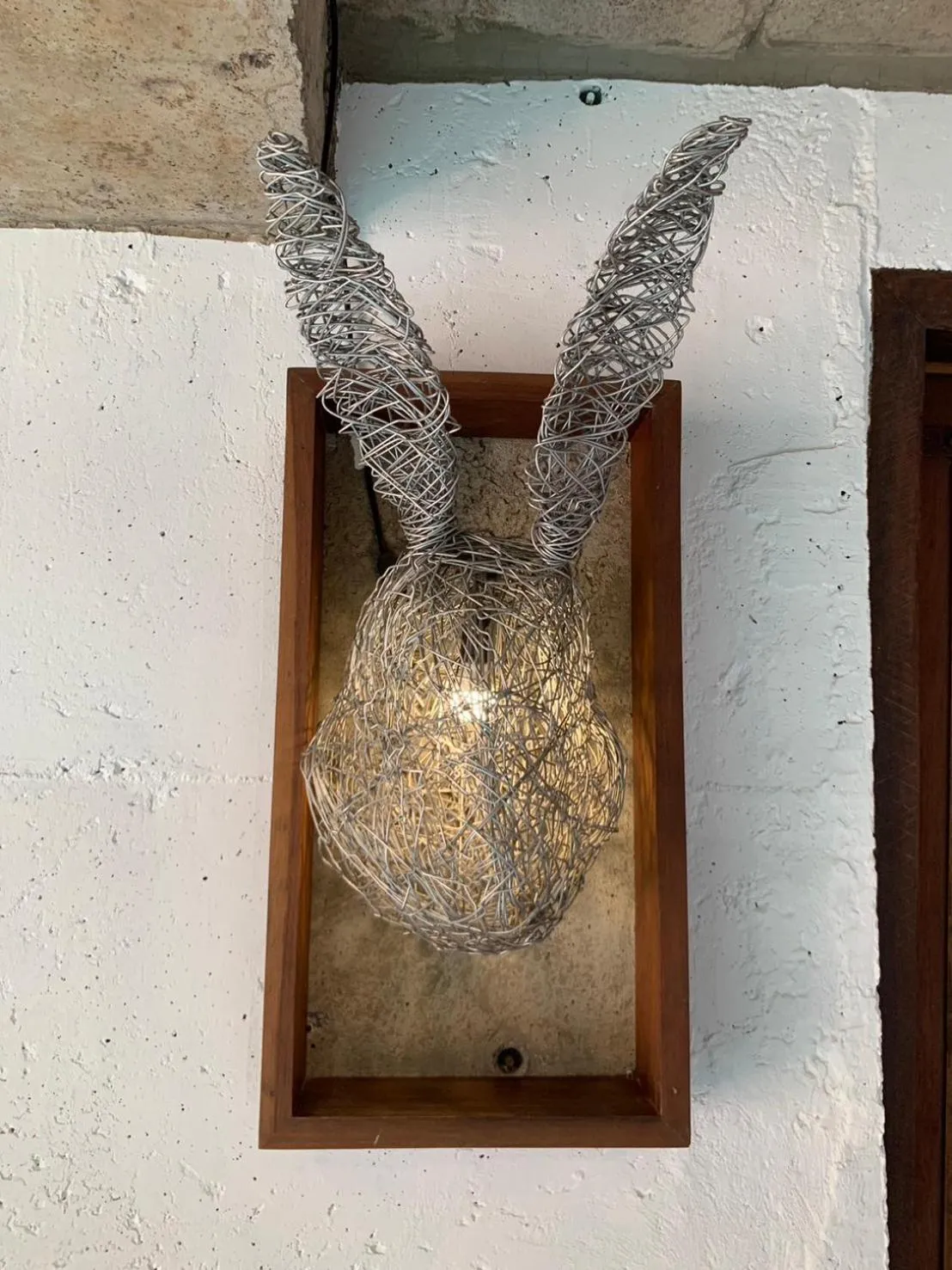 Decorative detail in Mo rooms