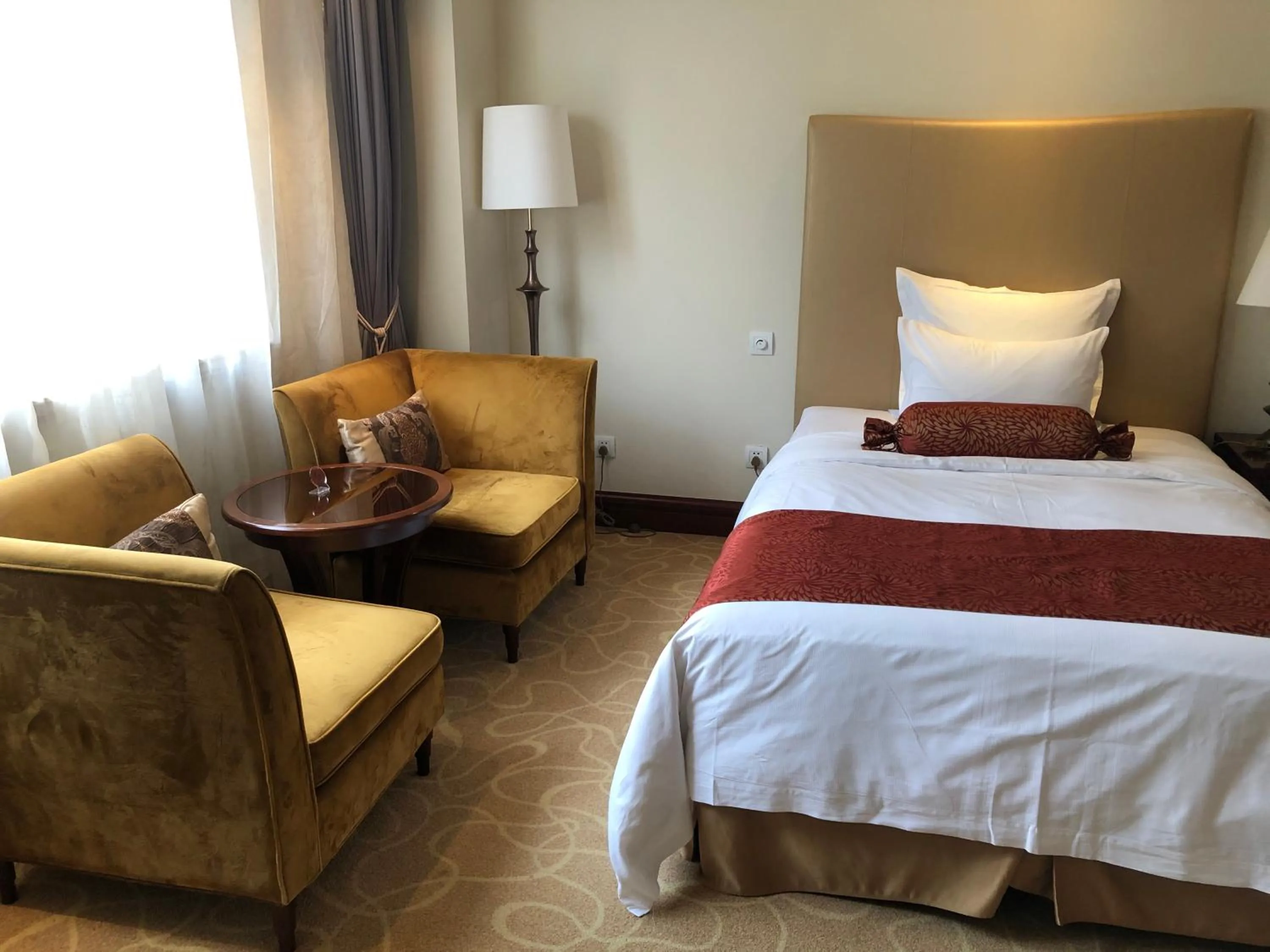 Bed in Shanghai Fenyang Garden Boutique Hotel