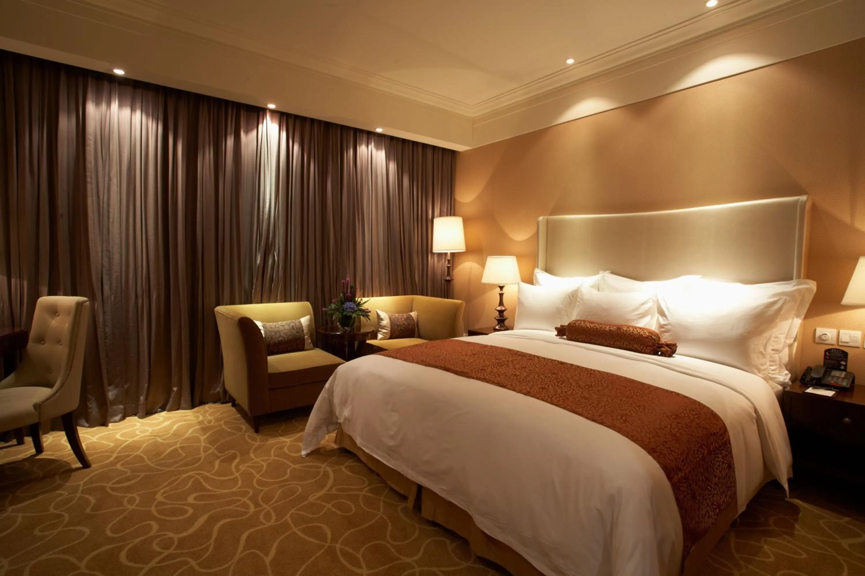 Bedroom, Bed in Shanghai Fenyang Garden Boutique Hotel