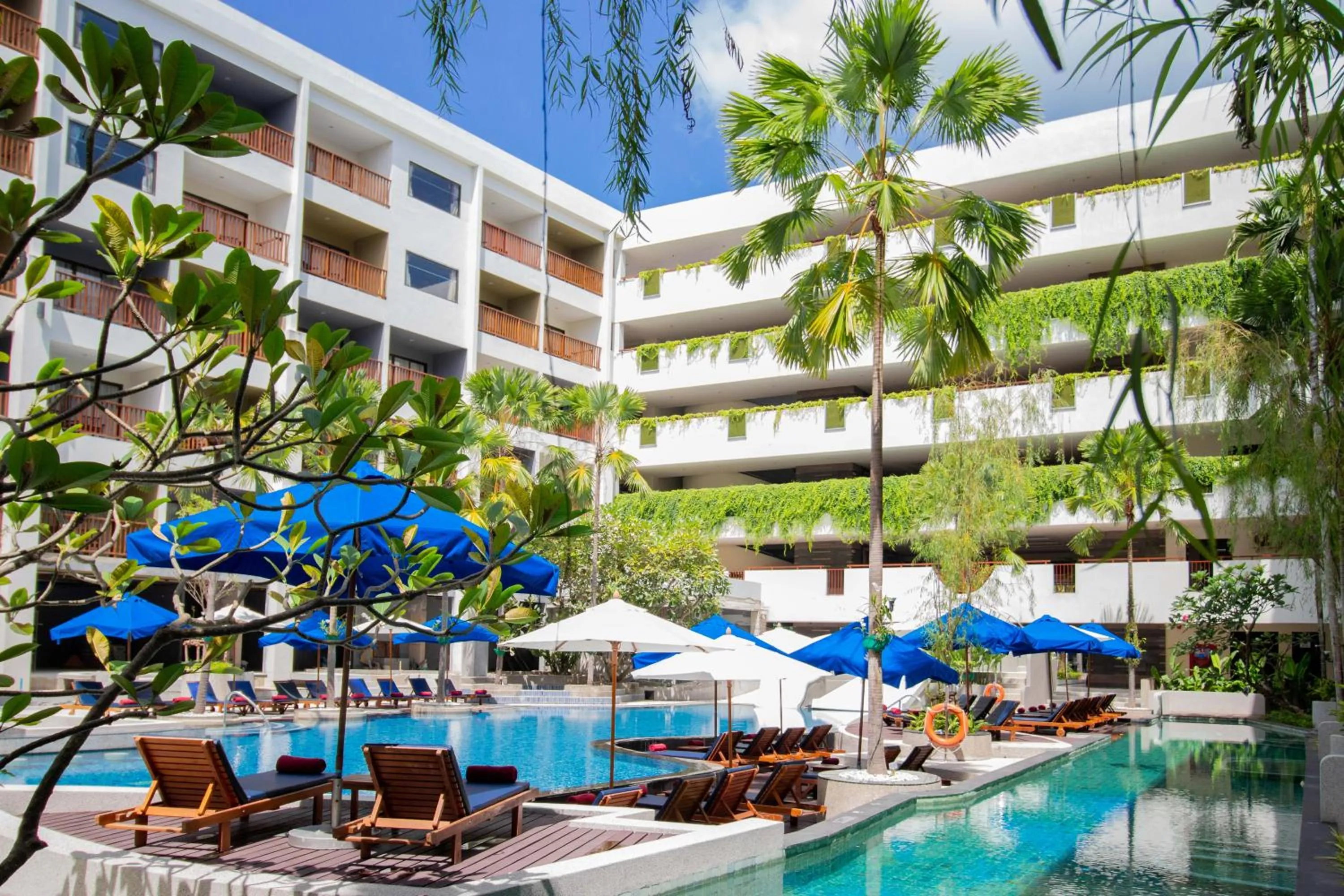 Property building in Deevana Plaza Phuket - SHA Extra Plus