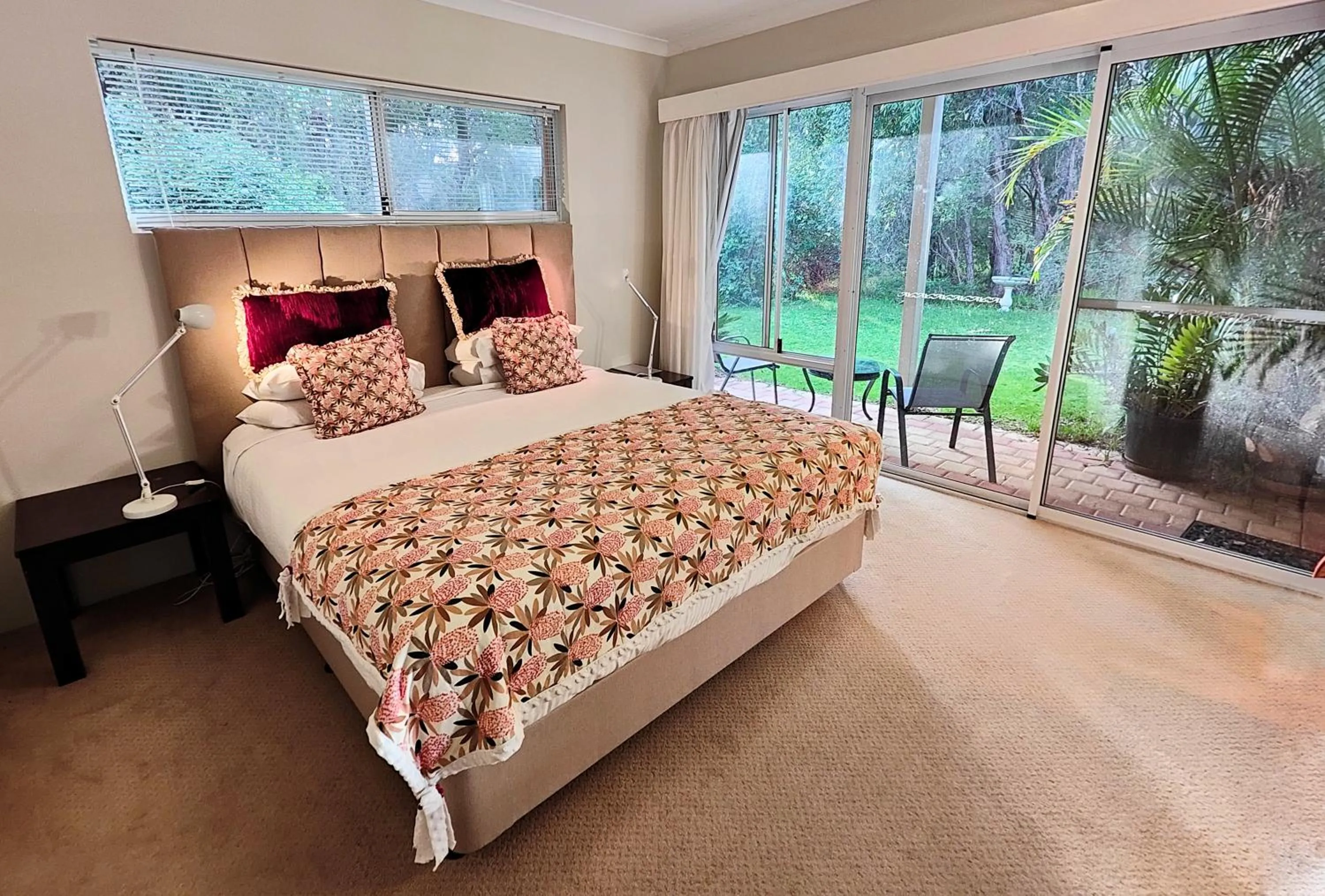 Bedroom, Bed in Margaret River Bed & Breakfast