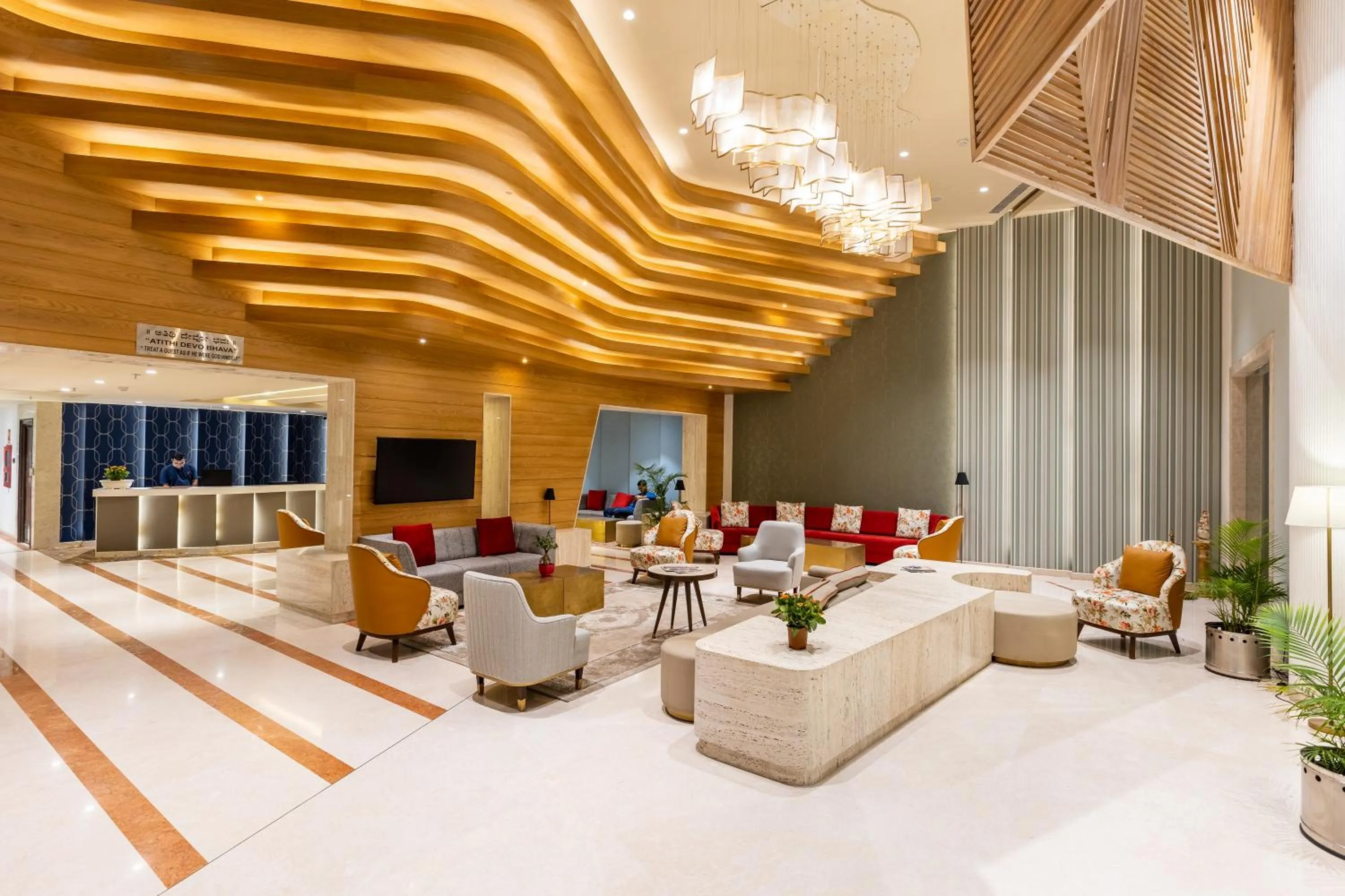 Lobby or reception in Citadel Sarovar Portico Bengaluru
