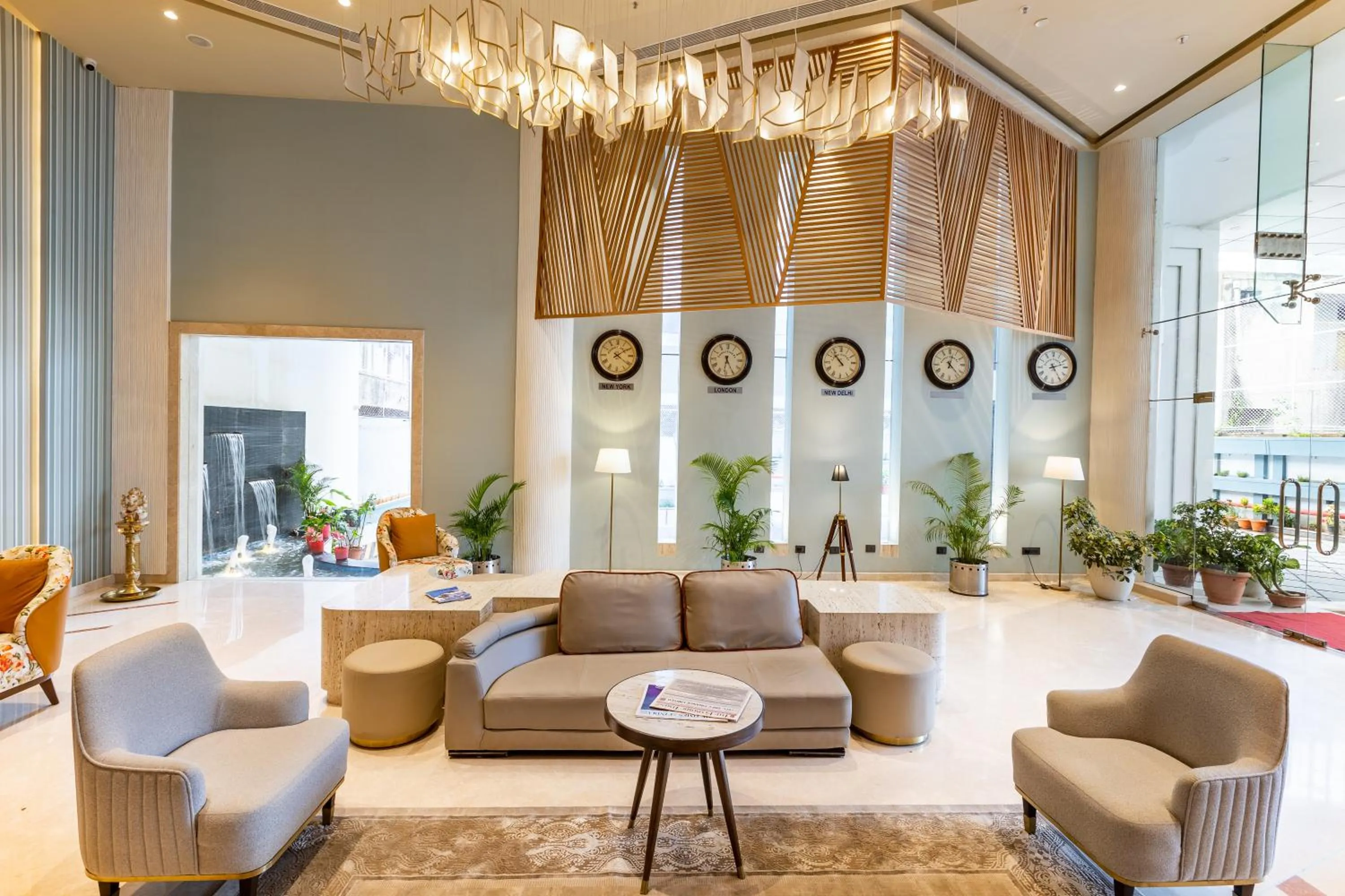 Lobby or reception in Citadel Sarovar Portico Bengaluru