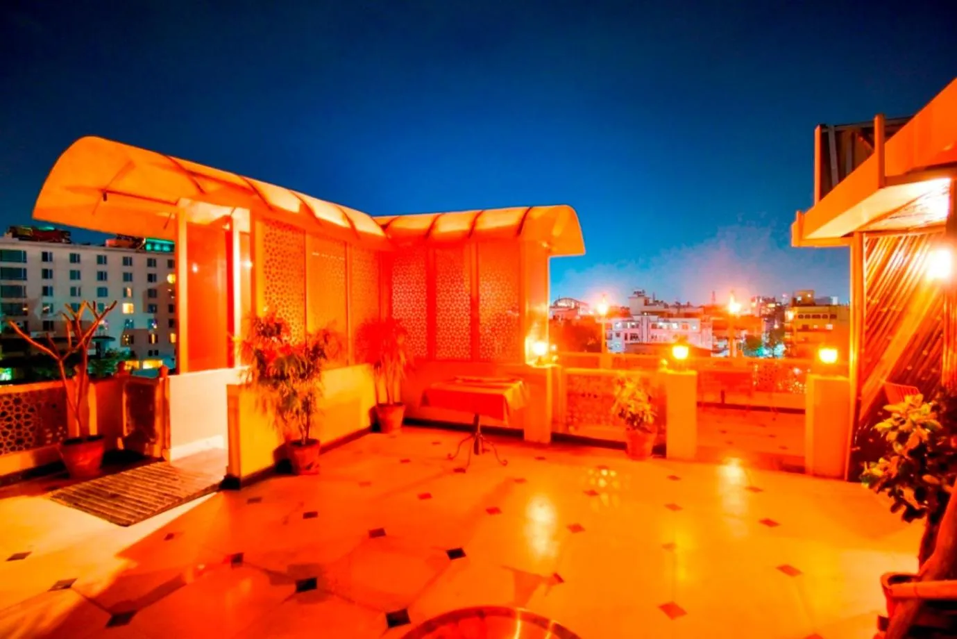 Balcony/Terrace in Nahargarh Haveli-Near Train station Metro