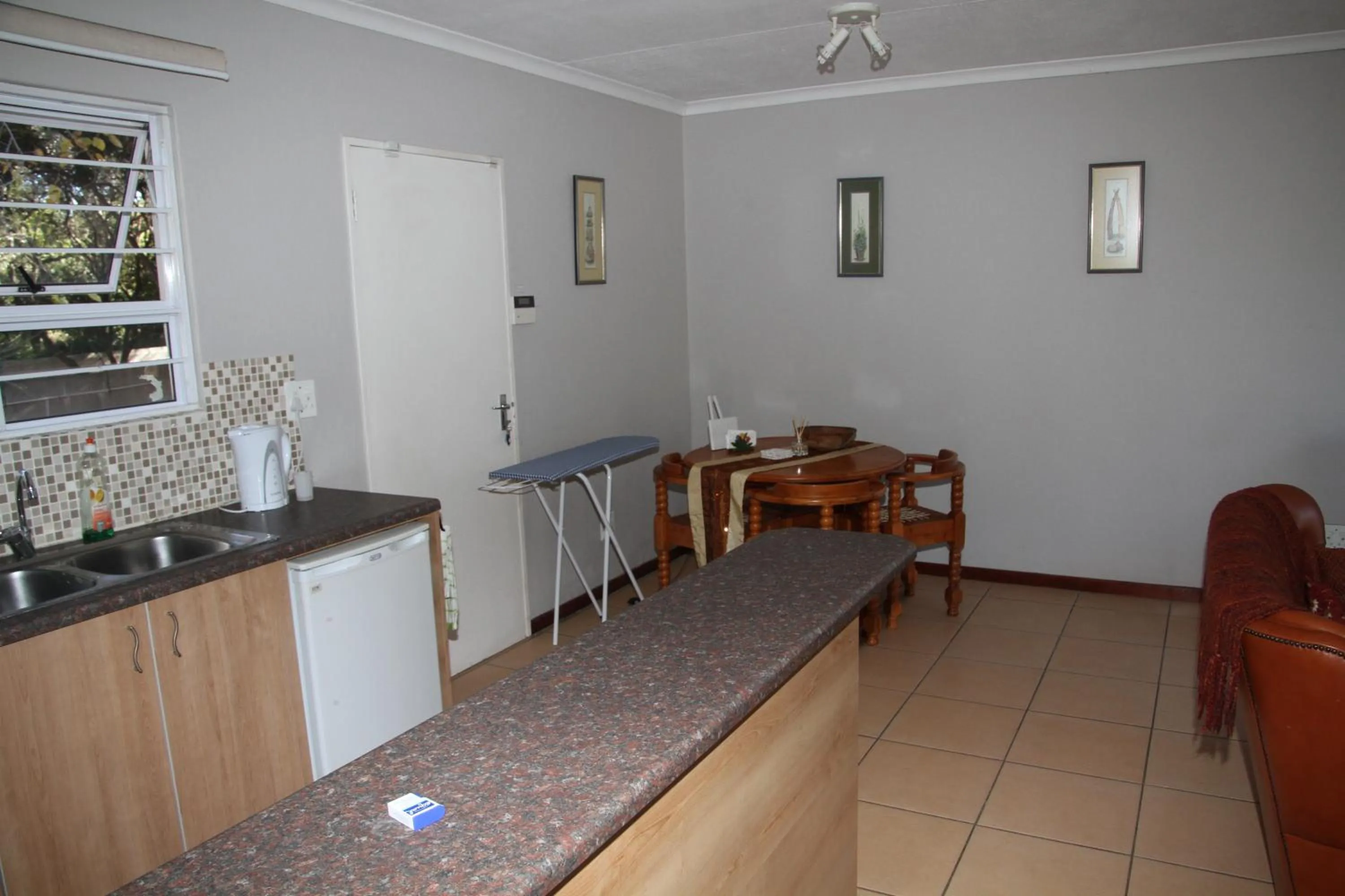 Kitchen or kitchenette in Private Cottages