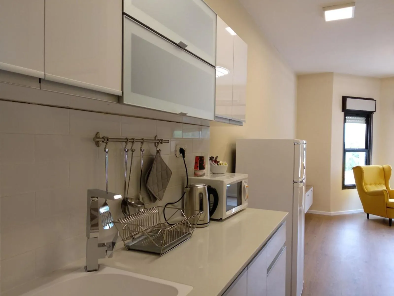 Coffee/tea facilities in Rothschild Suite Haifa