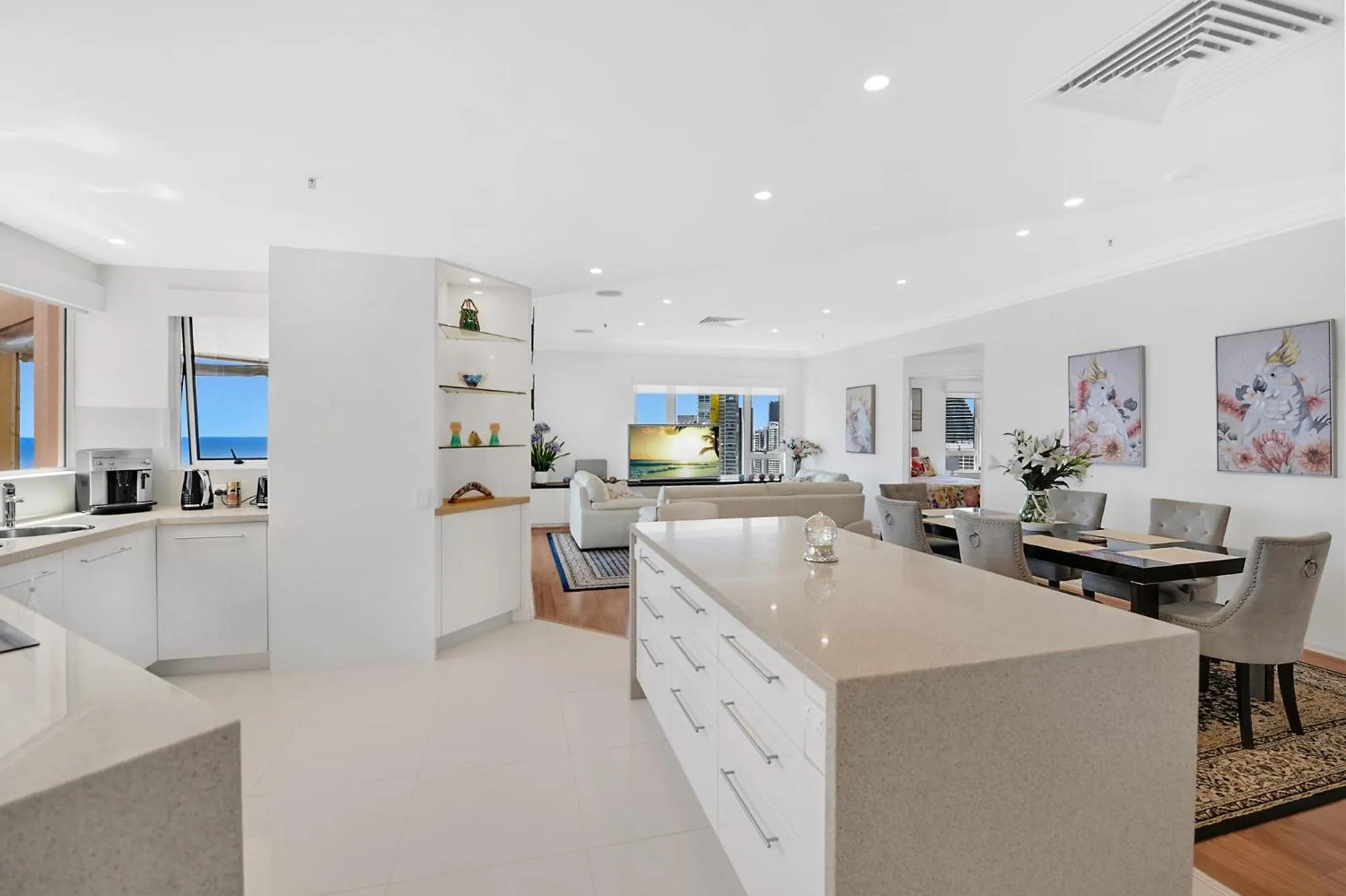 Belle Maison Apartments - Official