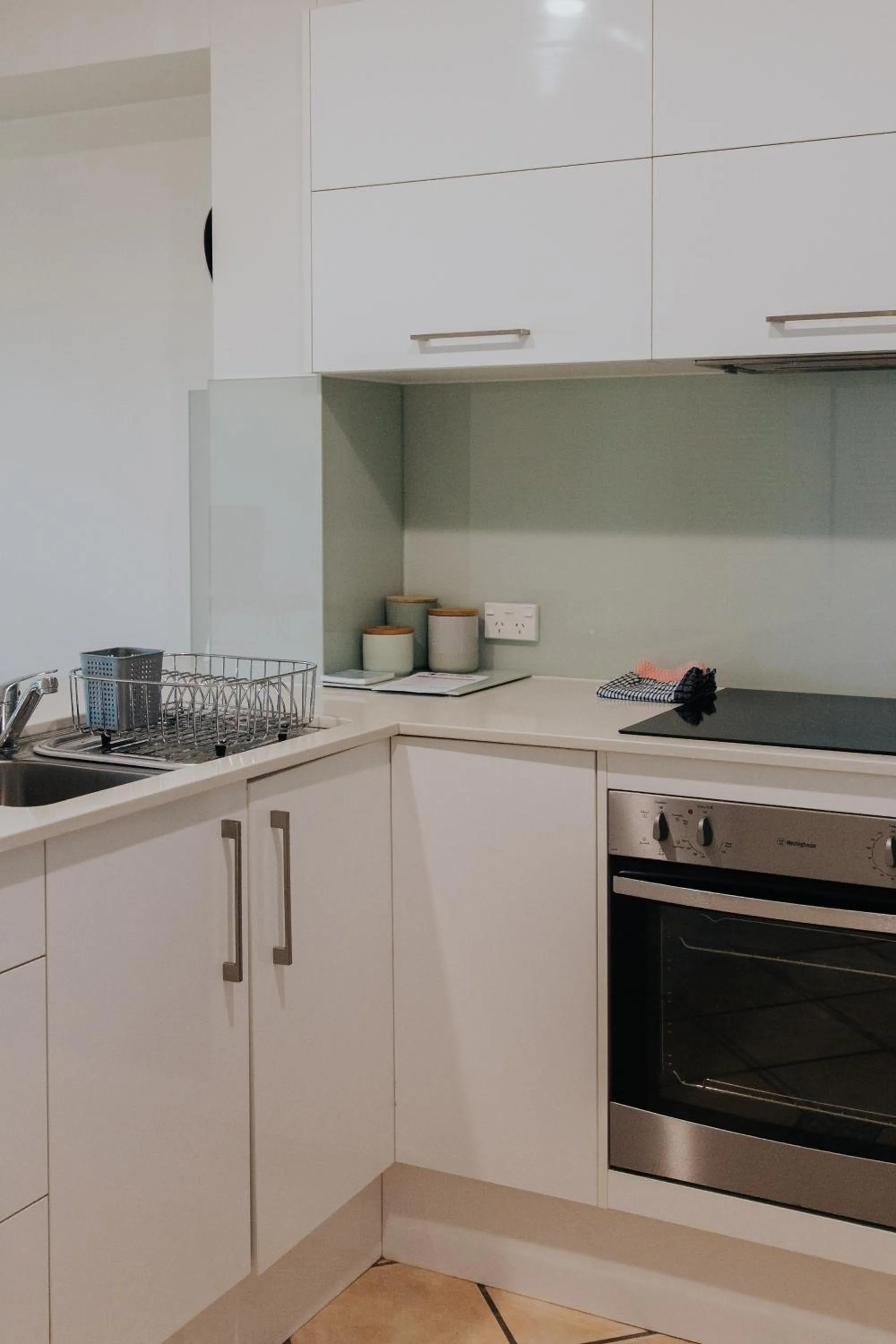Kitchen or kitchenette in Pandanus Palms Holiday Resort