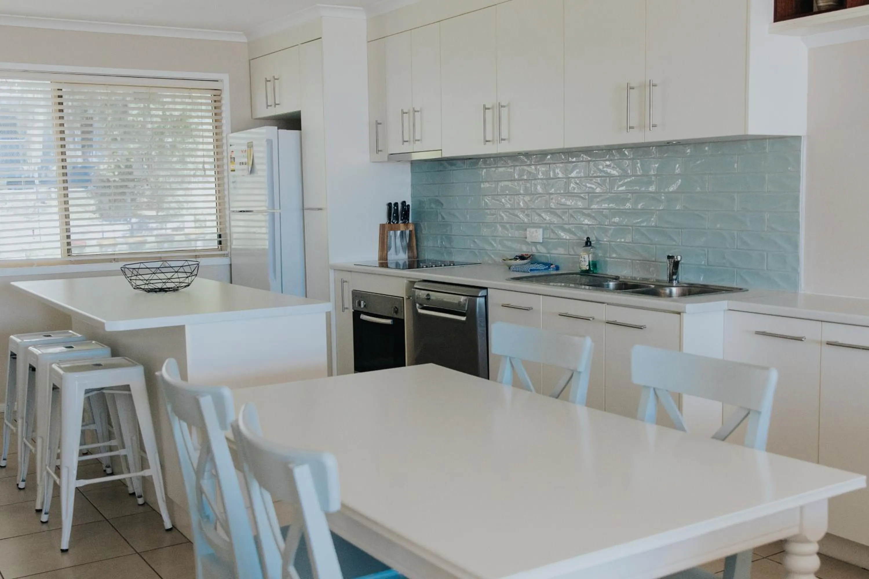 Kitchen or kitchenette in Pandanus Palms Holiday Resort