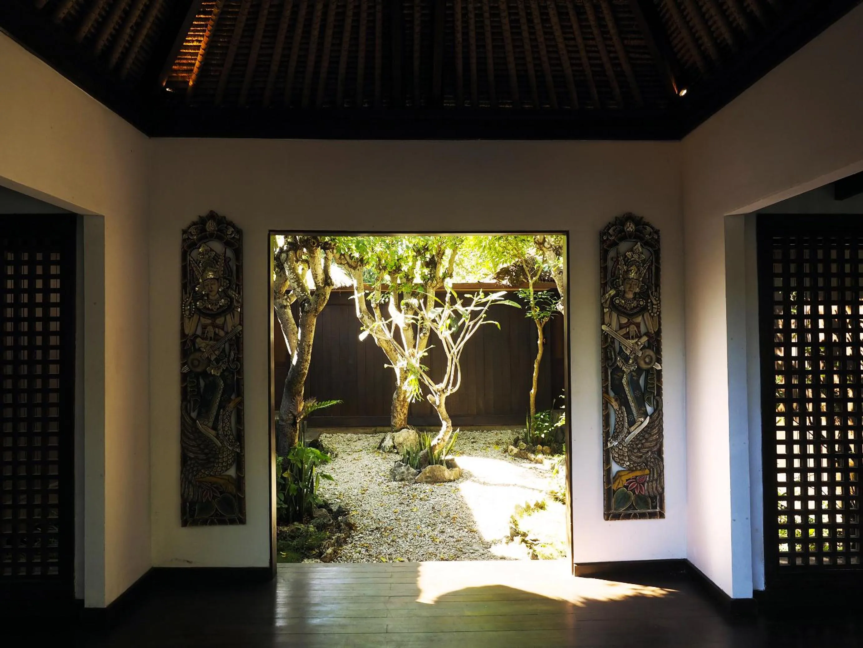 Patio in The Menjangan by LifestyleRetreats