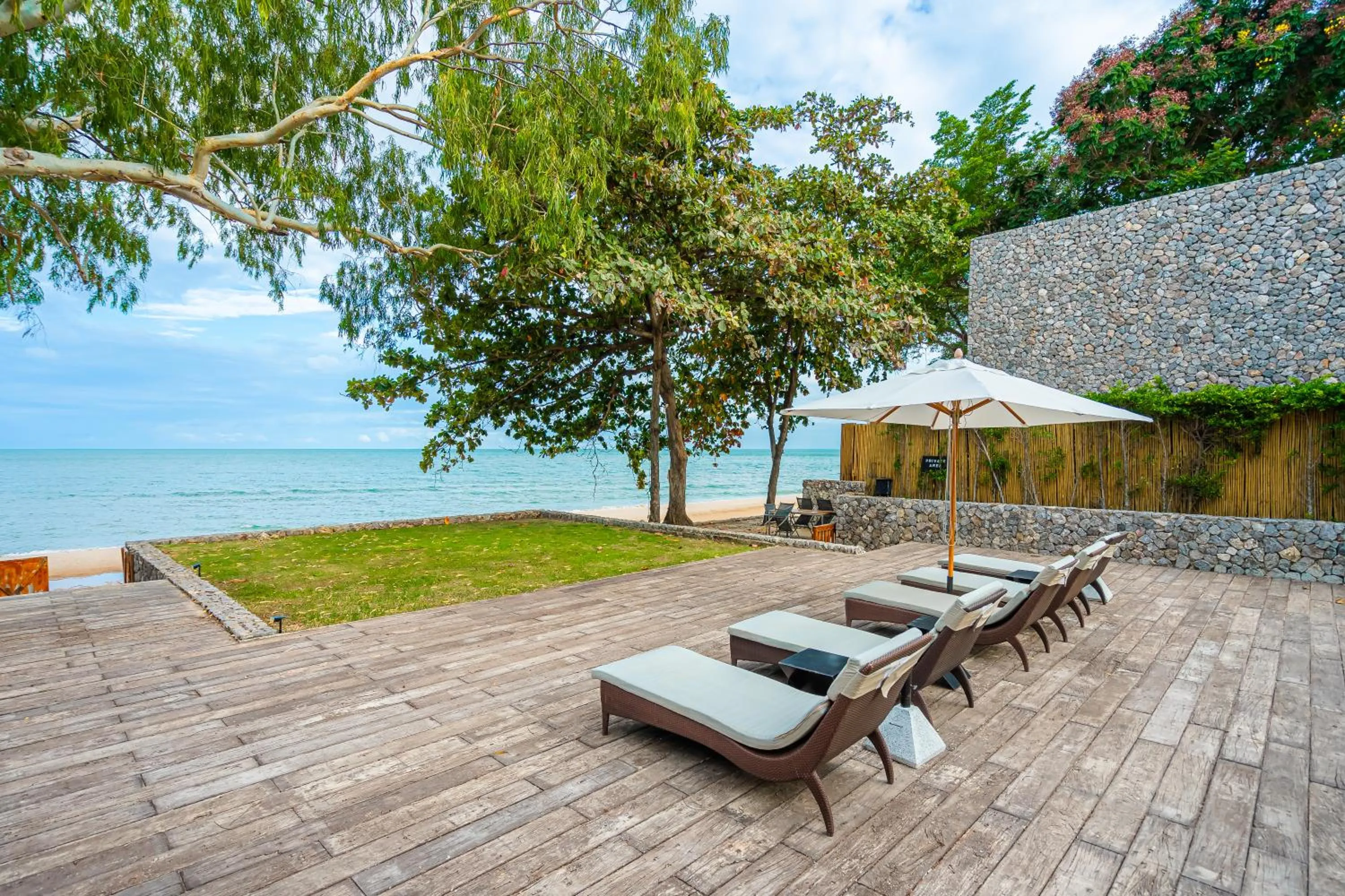 Tolani Resort Kui Buri