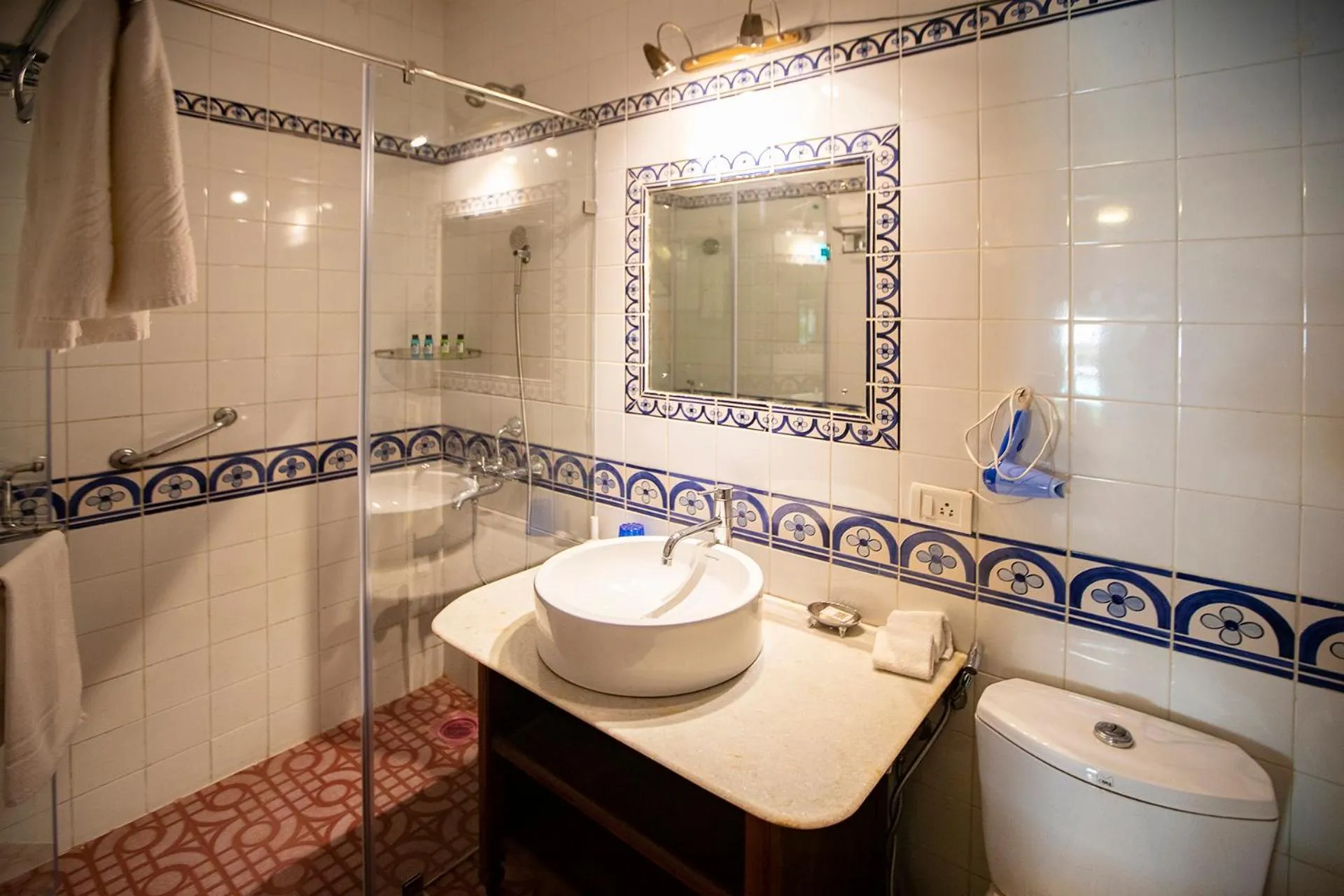 Bathroom in Presa di Goa - Managed by Smith and Appy