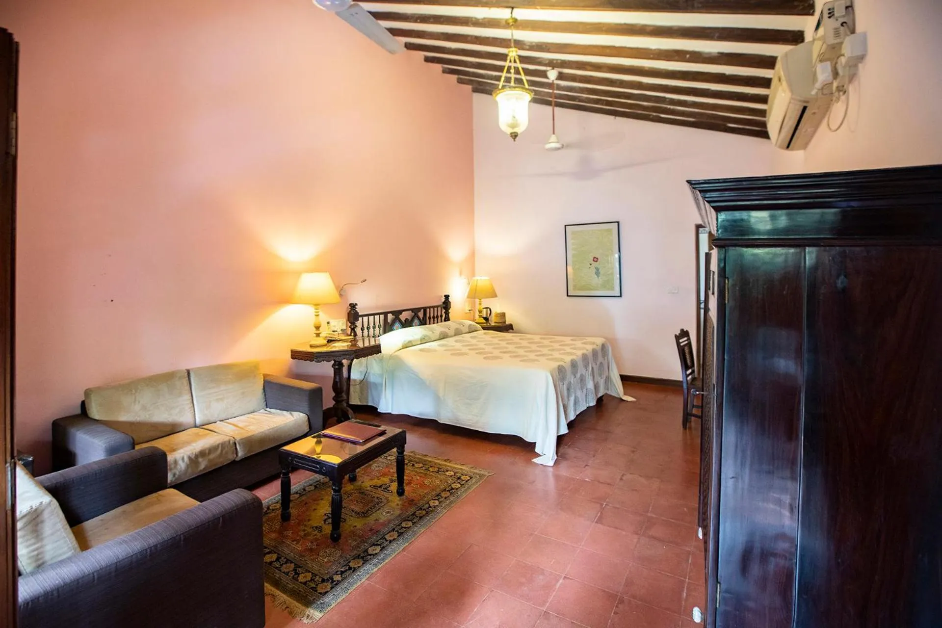Photo of the whole room, Bed in Presa di Goa - Managed by Smith and Appy