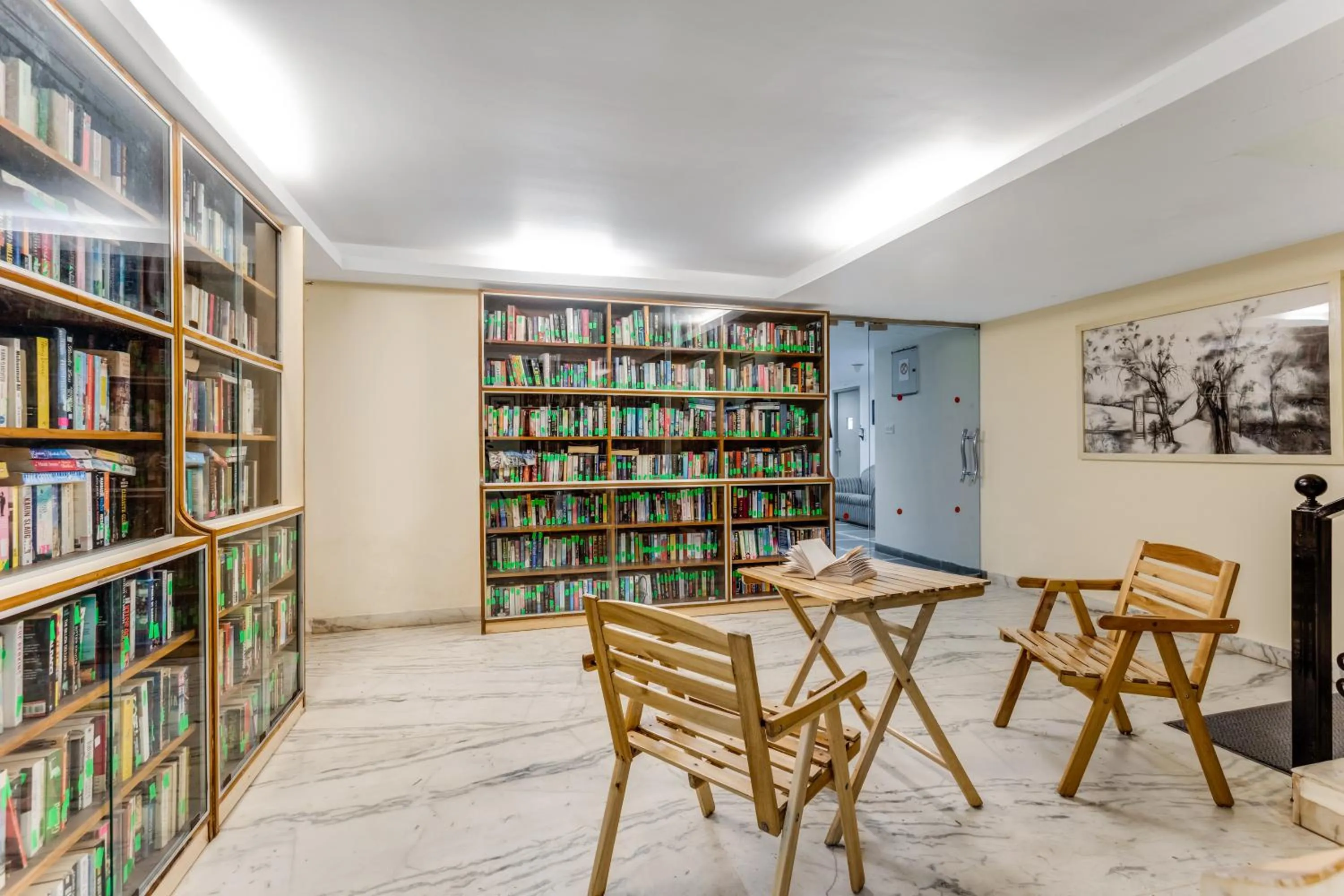 Library in Whispering Palms Beach Resort