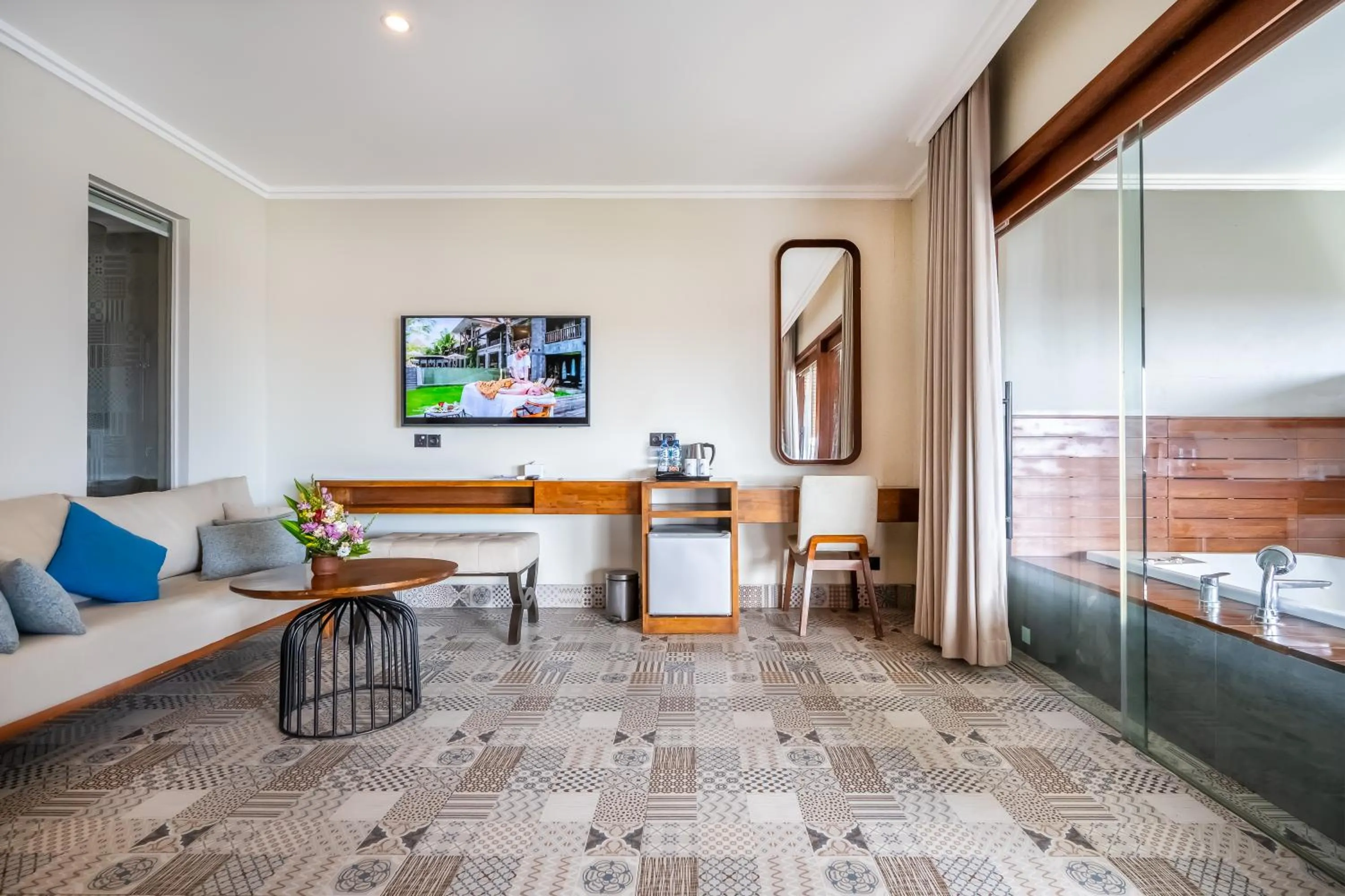 Photo of the whole room in Sense Canggu Beach Hotel