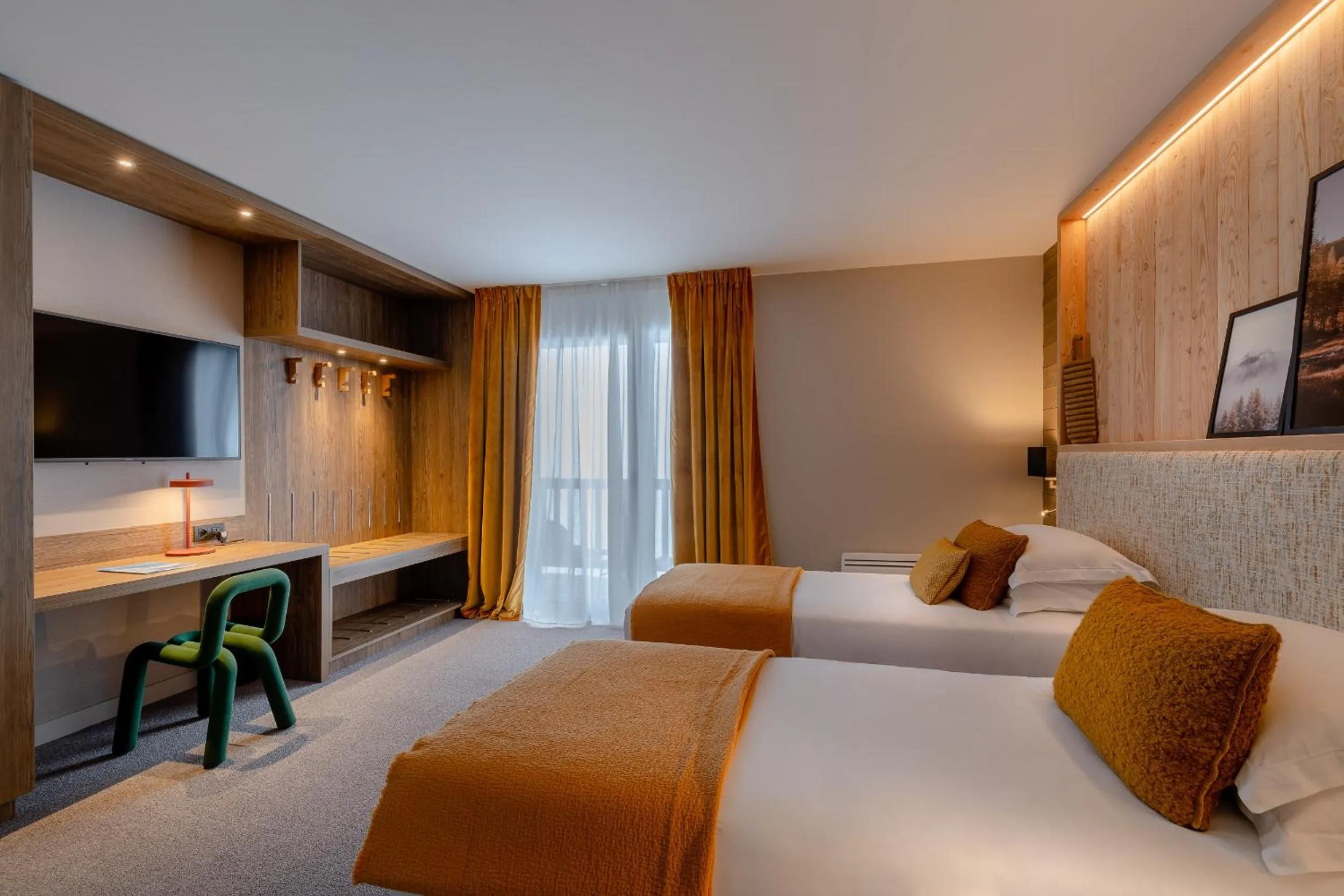 Photo of the whole room, Bed in ILY Hotels & Spa La Rosiere