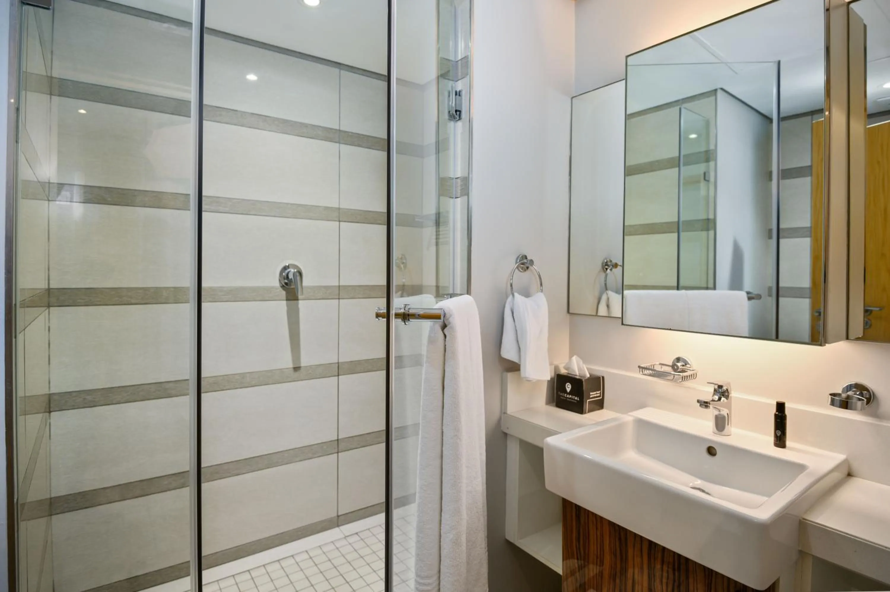 Bathroom in The Capital Pearls Hotel