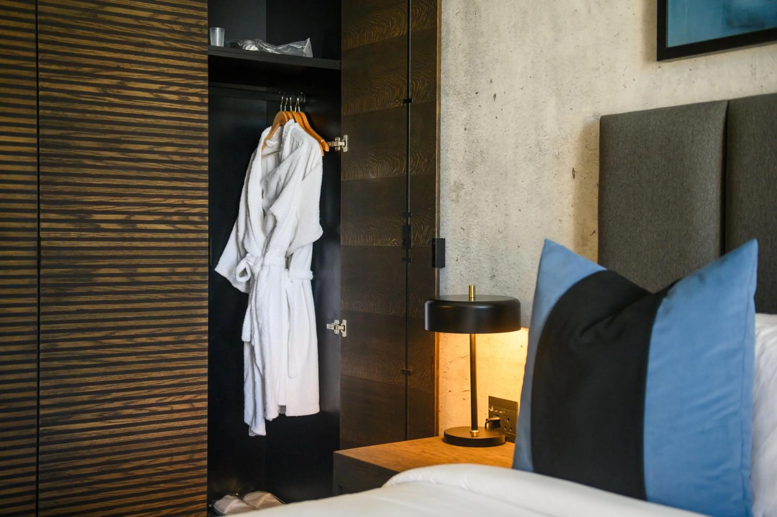 Bedroom, Bed in The Capital Pearls Hotel