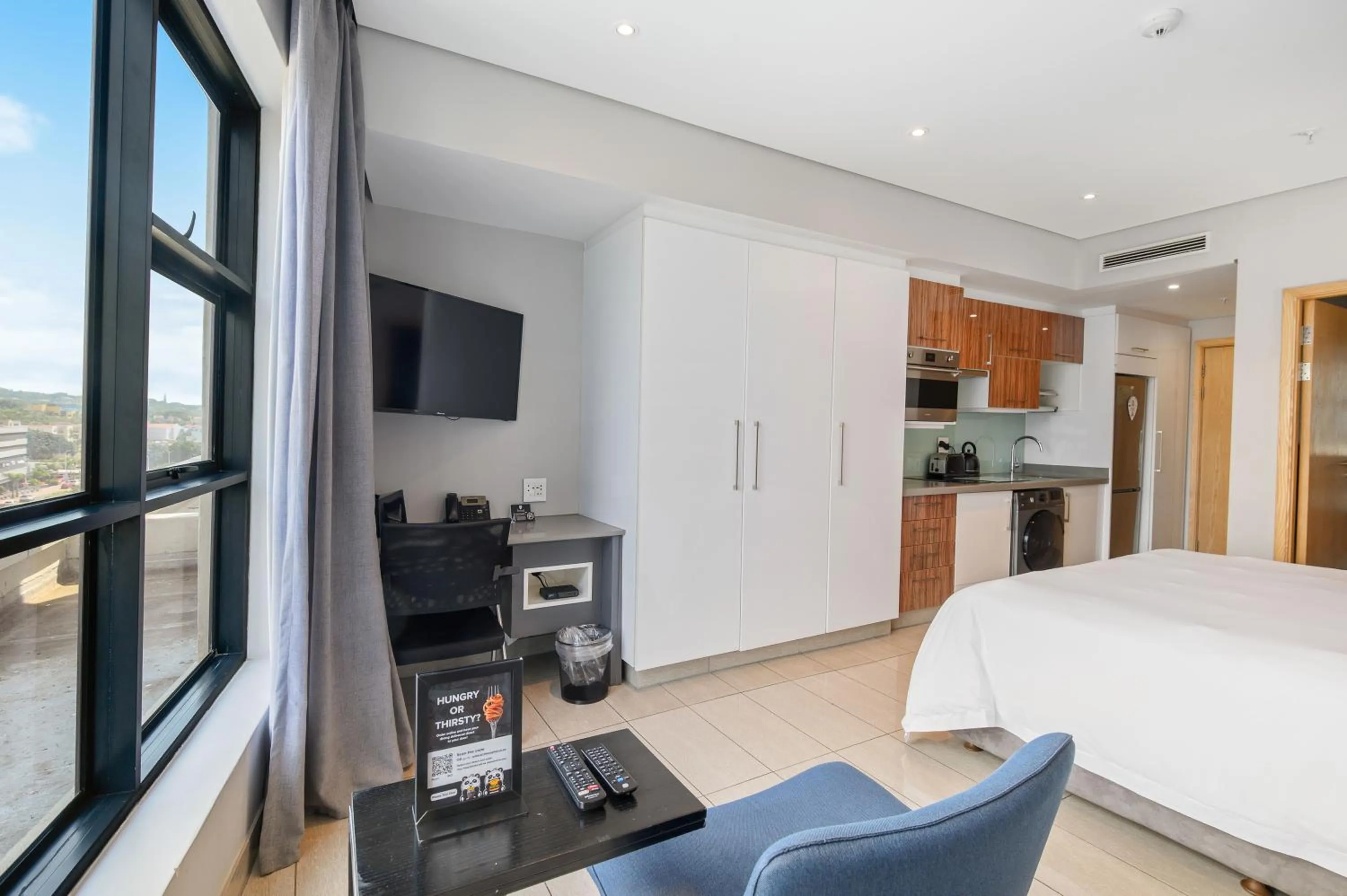 View (from property/room), Bed in The Capital Pearls Hotel