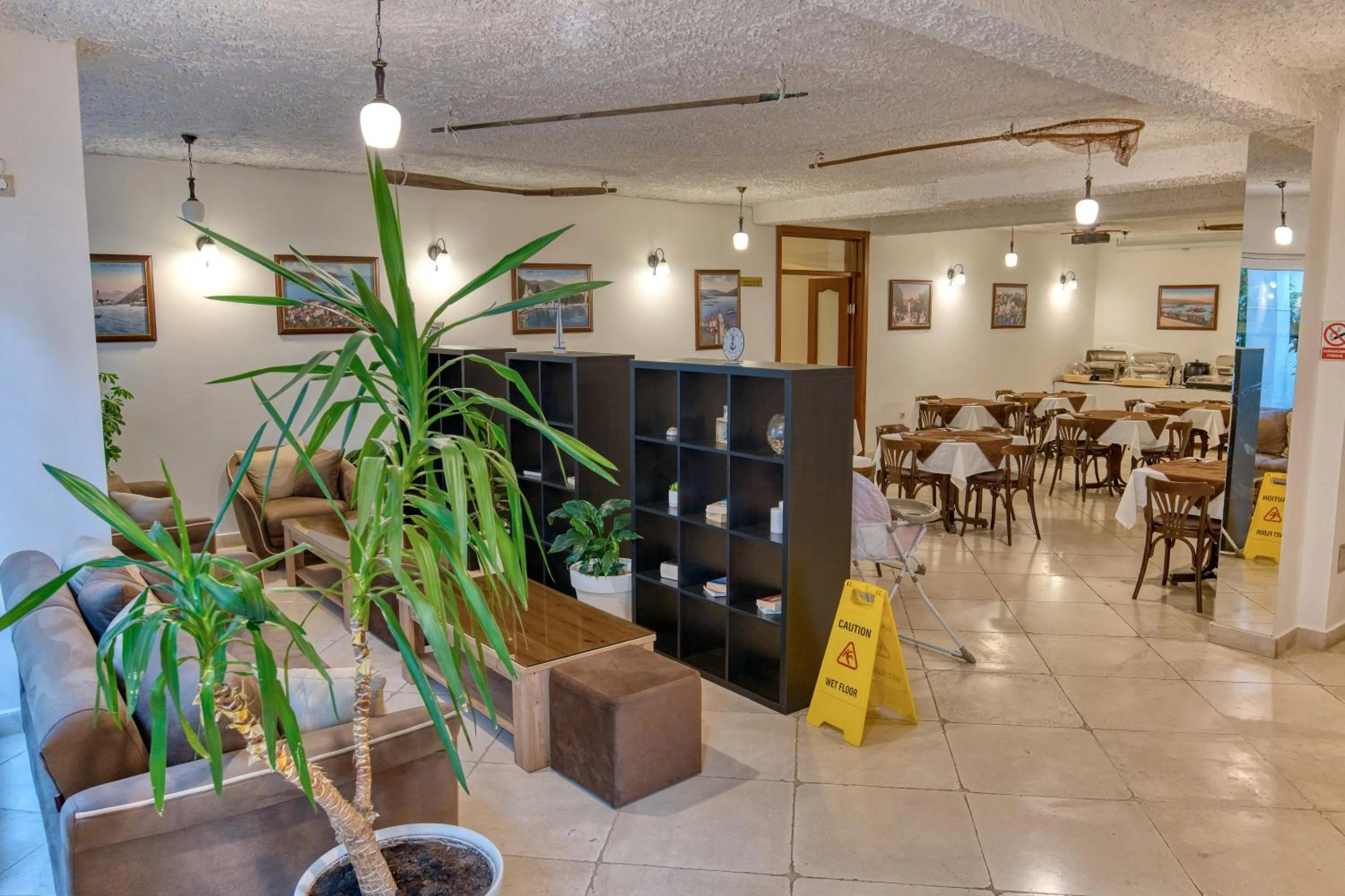 Restaurant/places to eat in Garni Hotel Milica