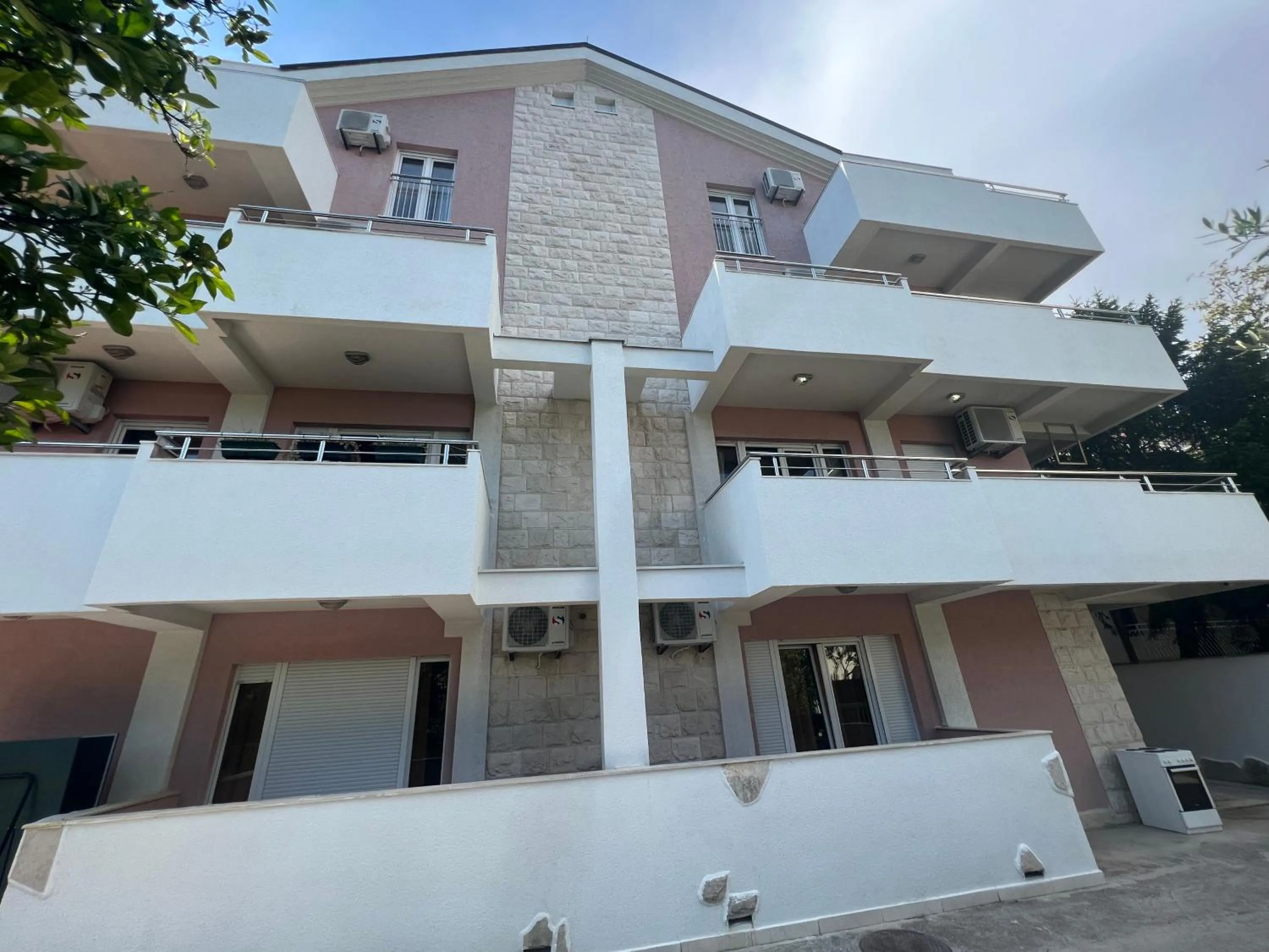 Property building in Garni Hotel Milica