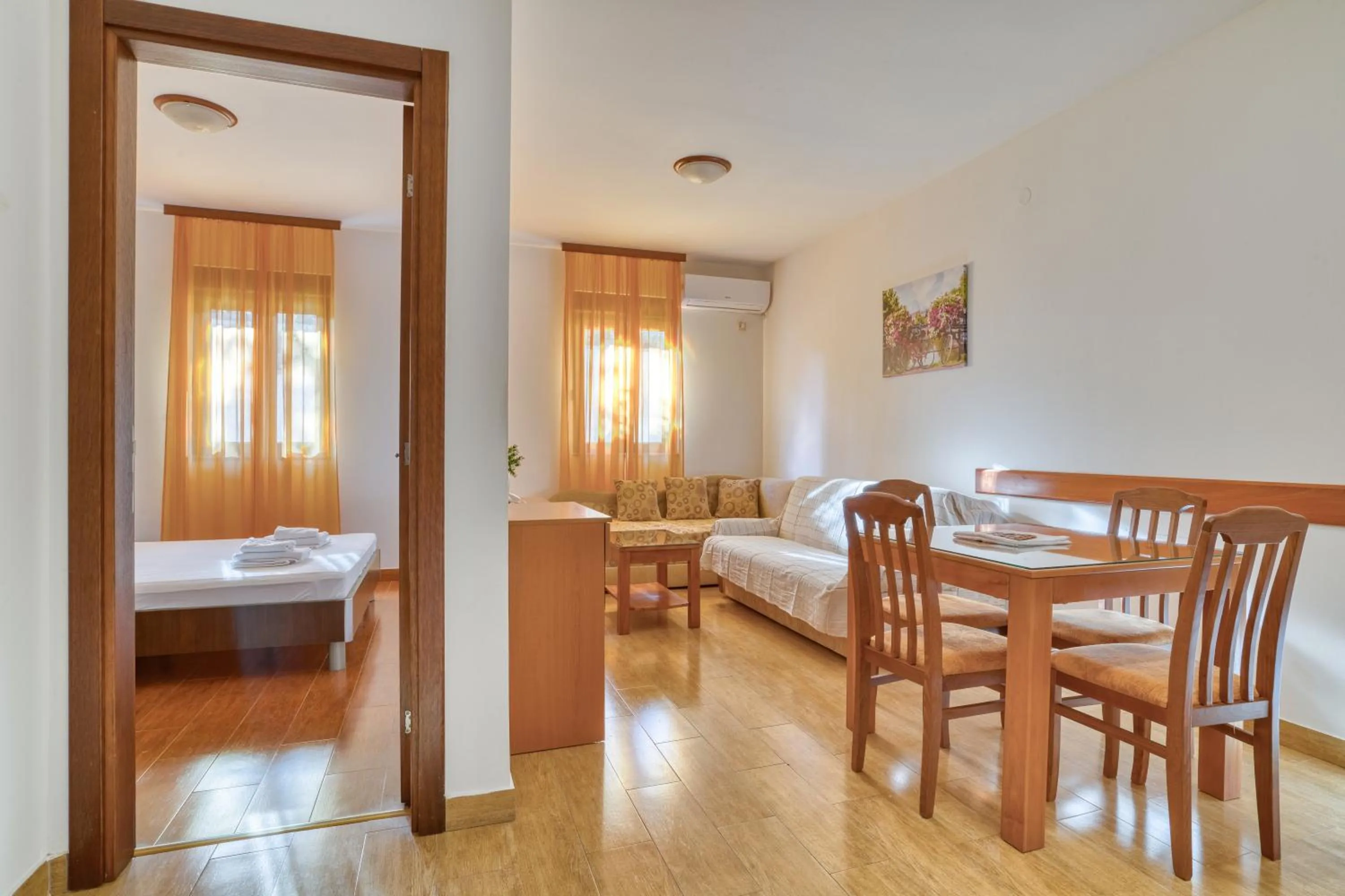 Premier One-Bedroom Apartment in Garni Hotel Milica