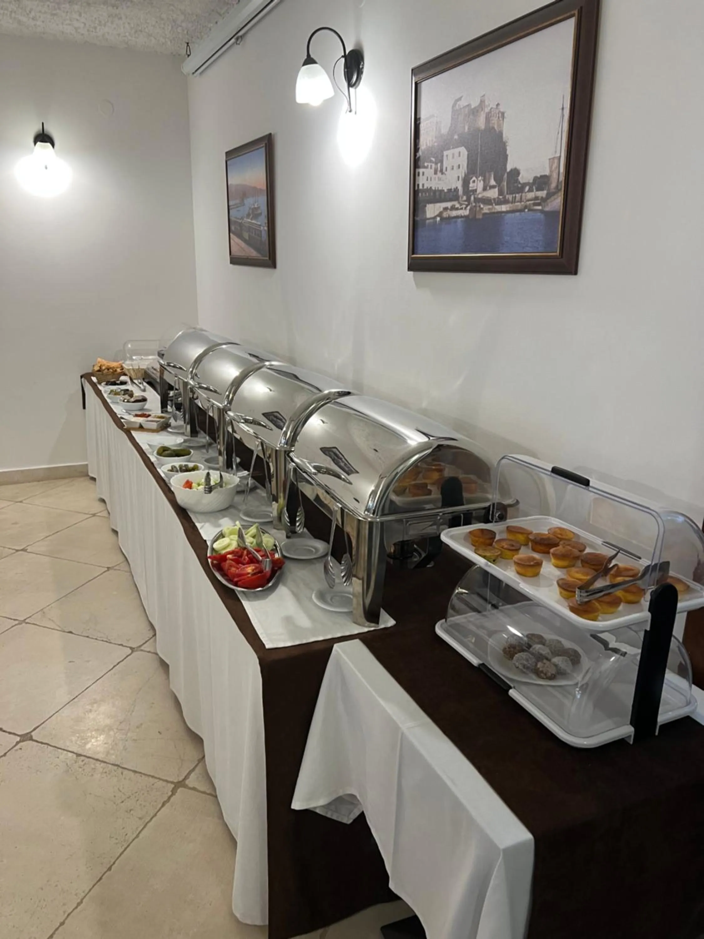 Food and drinks in Garni Hotel Milica