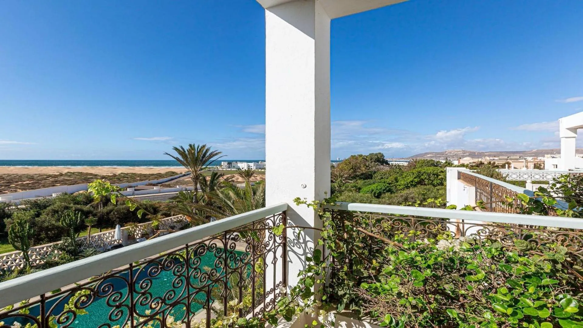 Patio in Le Riad Villa Blanche