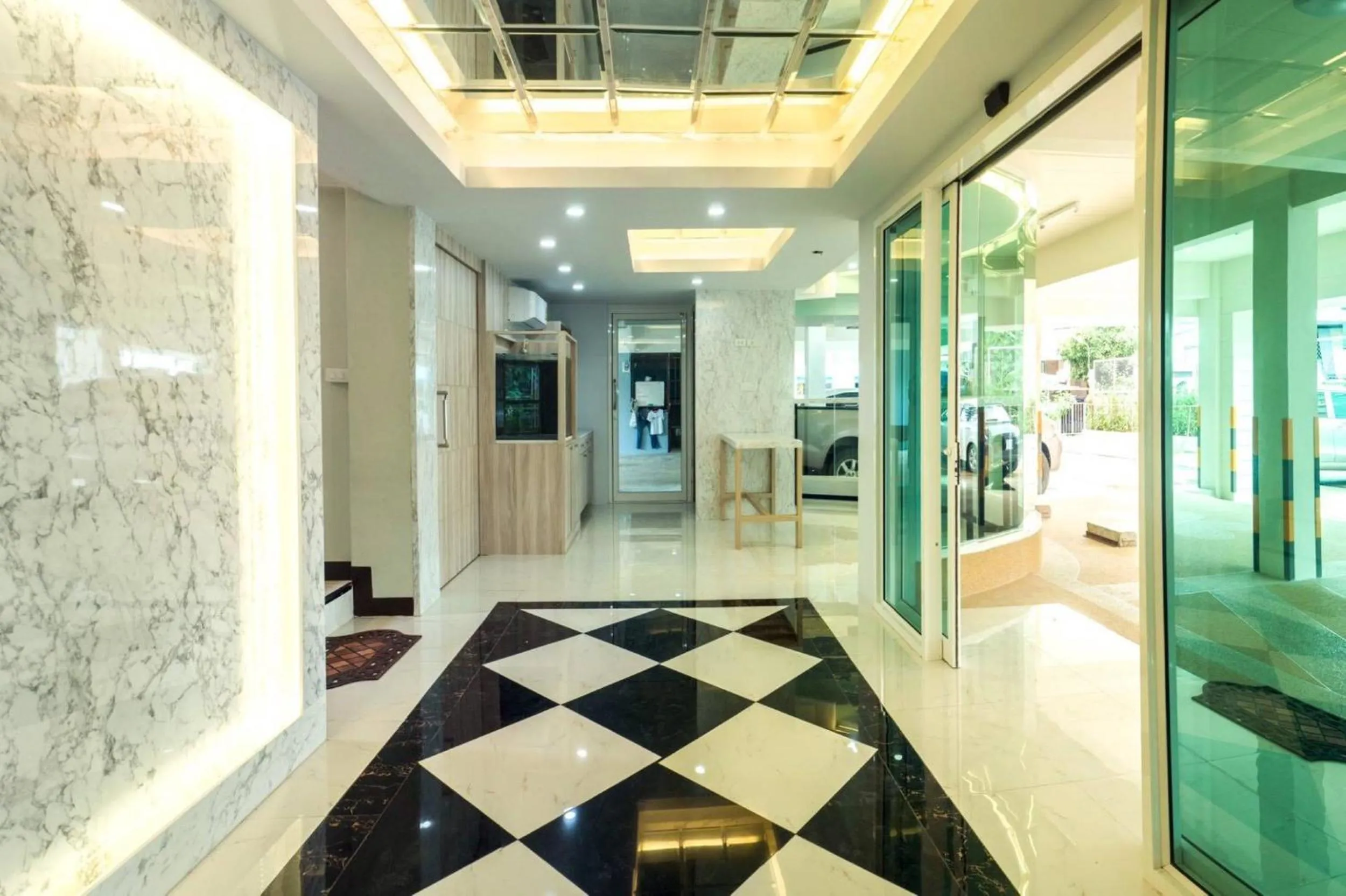 Lobby or reception in Supreme Place SHA Plus