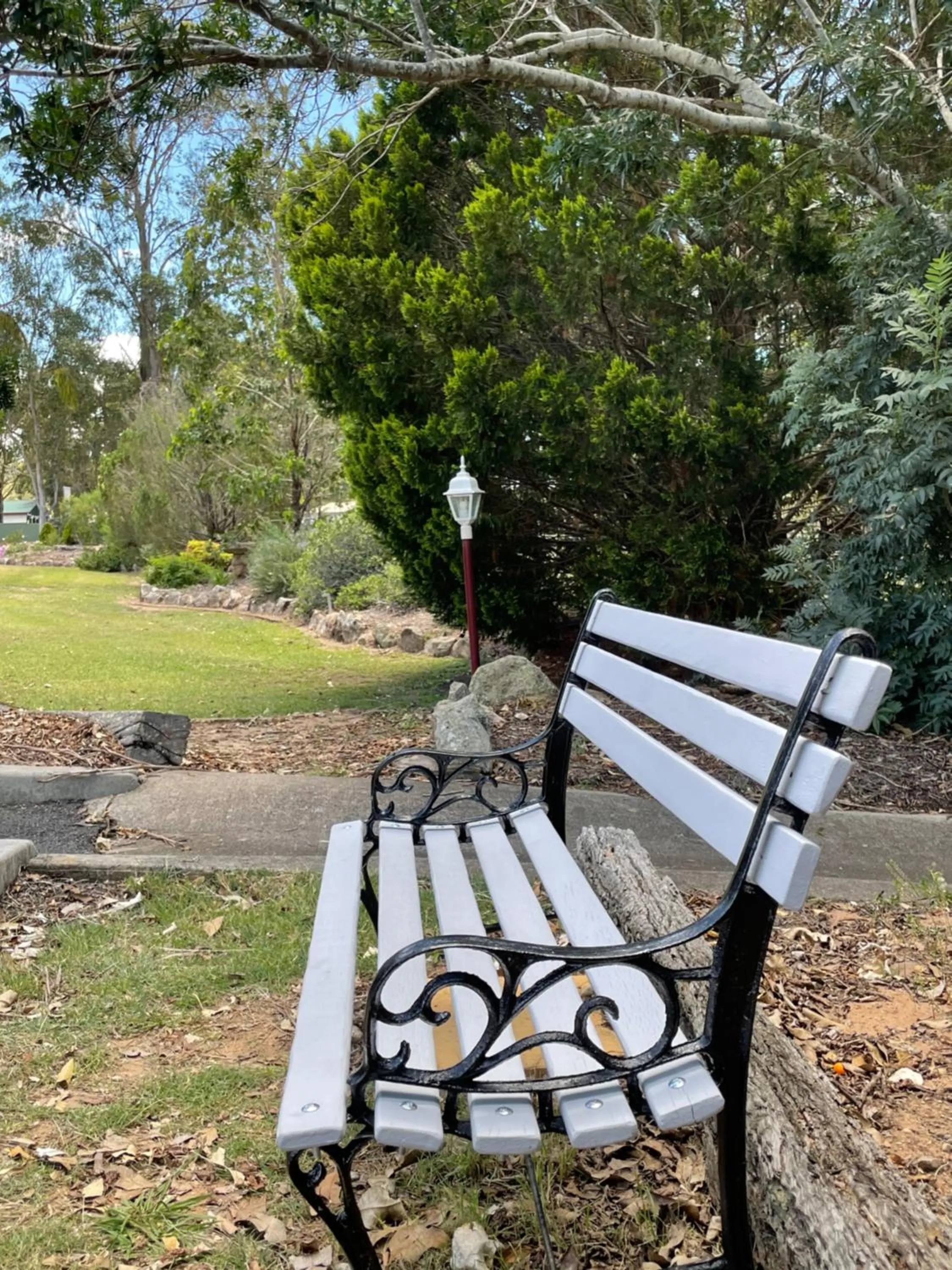 Garden in Crows Nest Motel