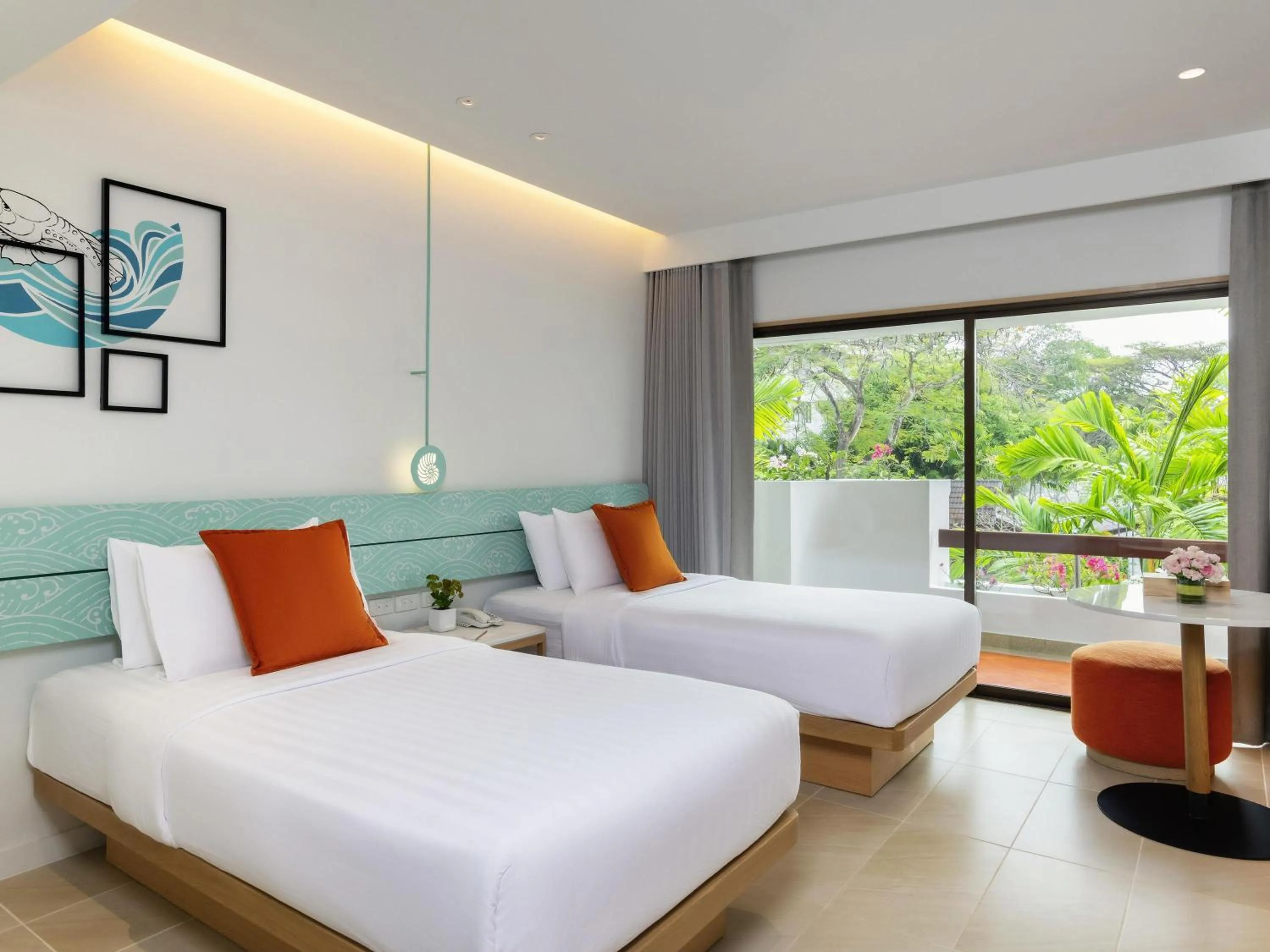 Bedroom, Bed in Novotel Rayong Rim Pae Resort