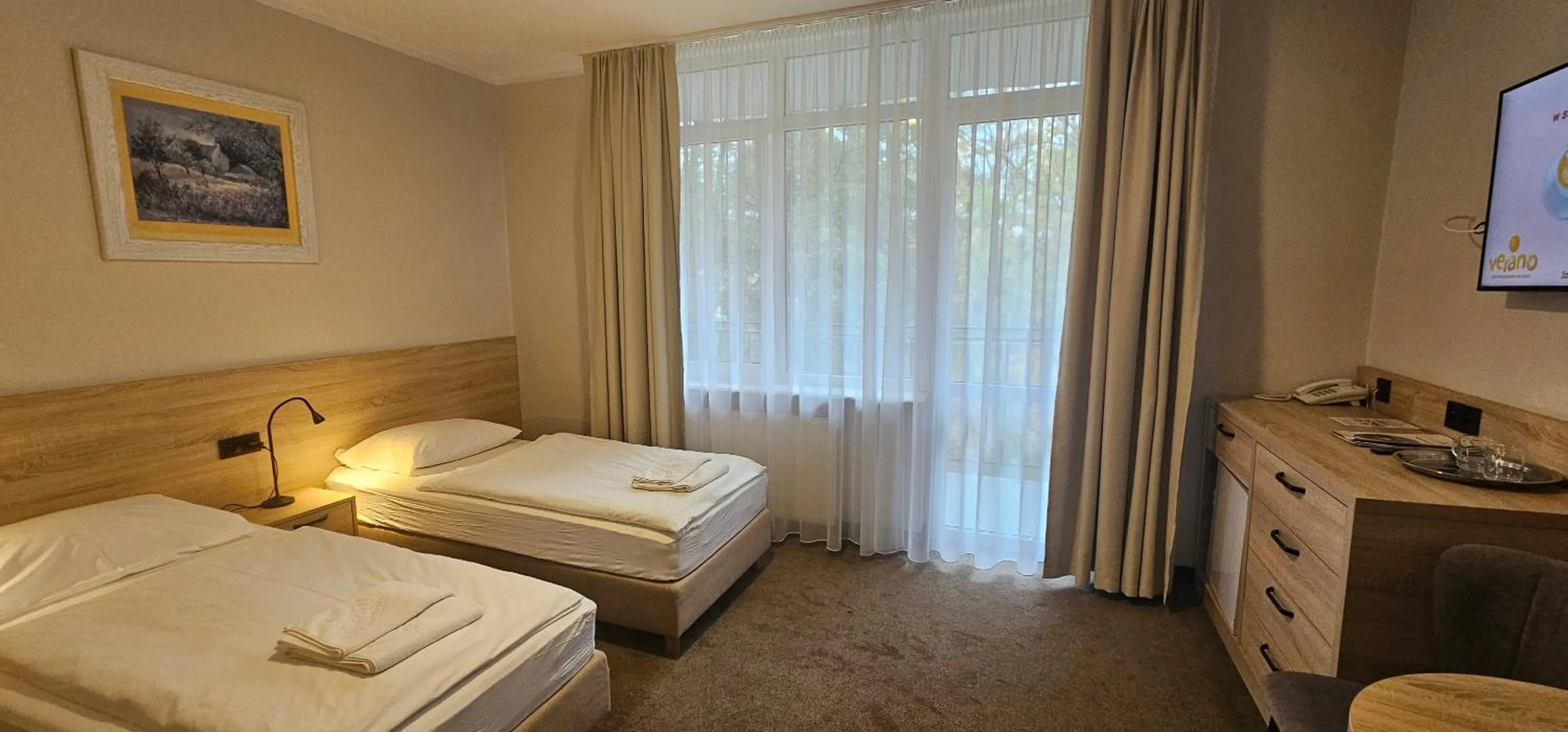 Property building, Bed in Verano Centrum Zdrowia i Relaksu