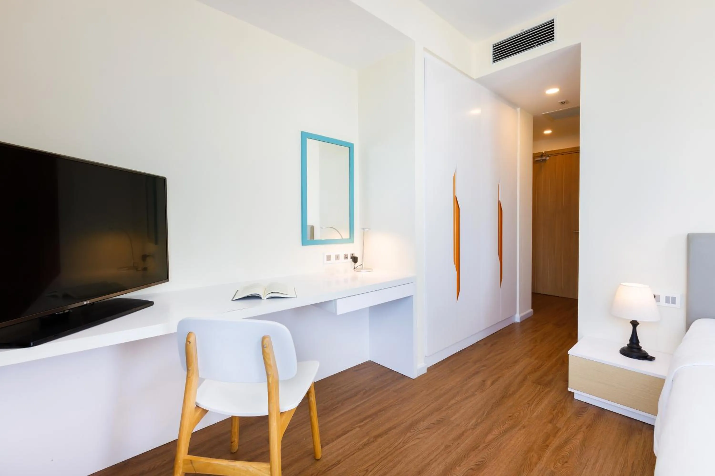 TV and multimedia in Ariyana SmartCondotel Nha Trang