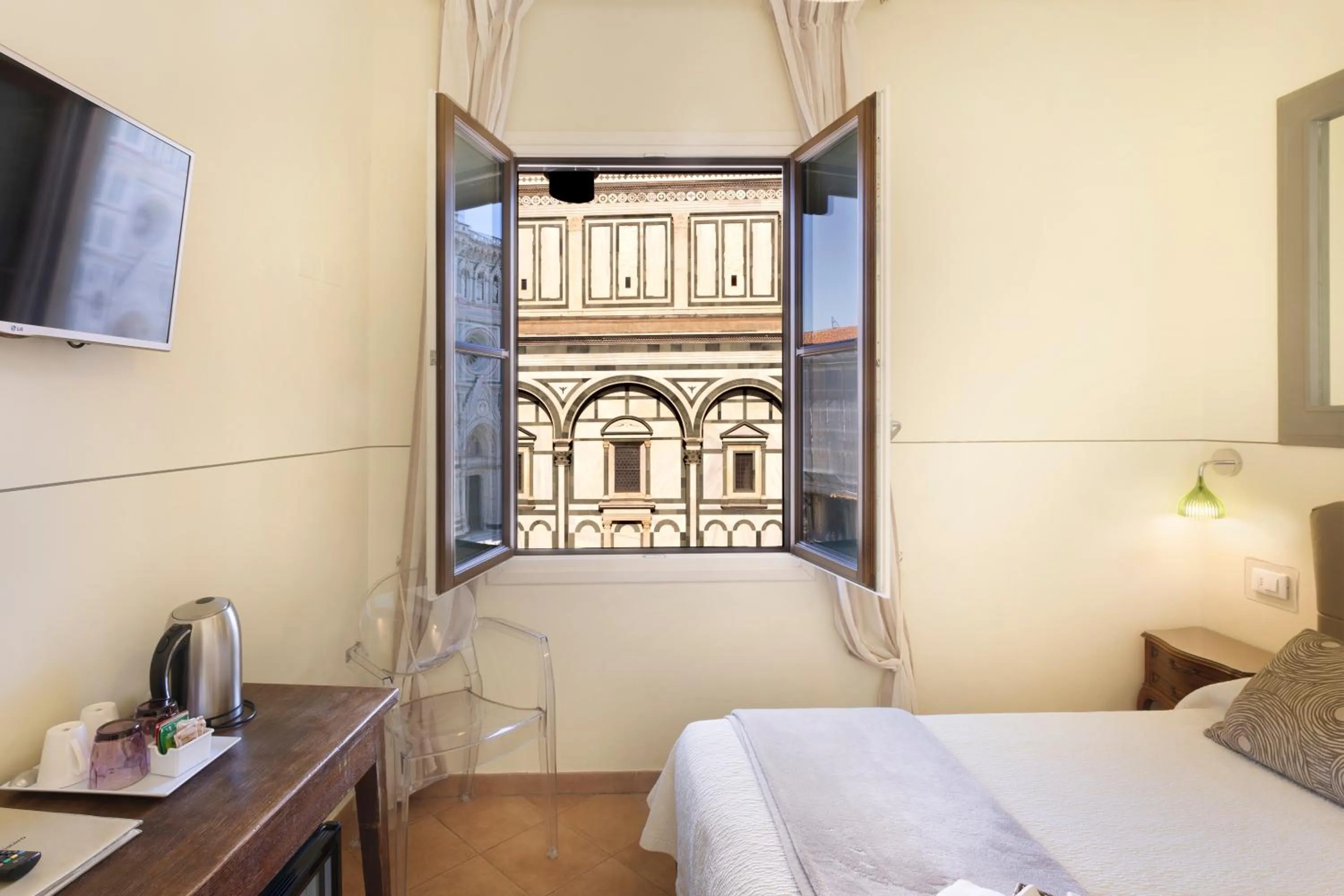 Nearby landmark, Bed in B&B Soggiorno Battistero