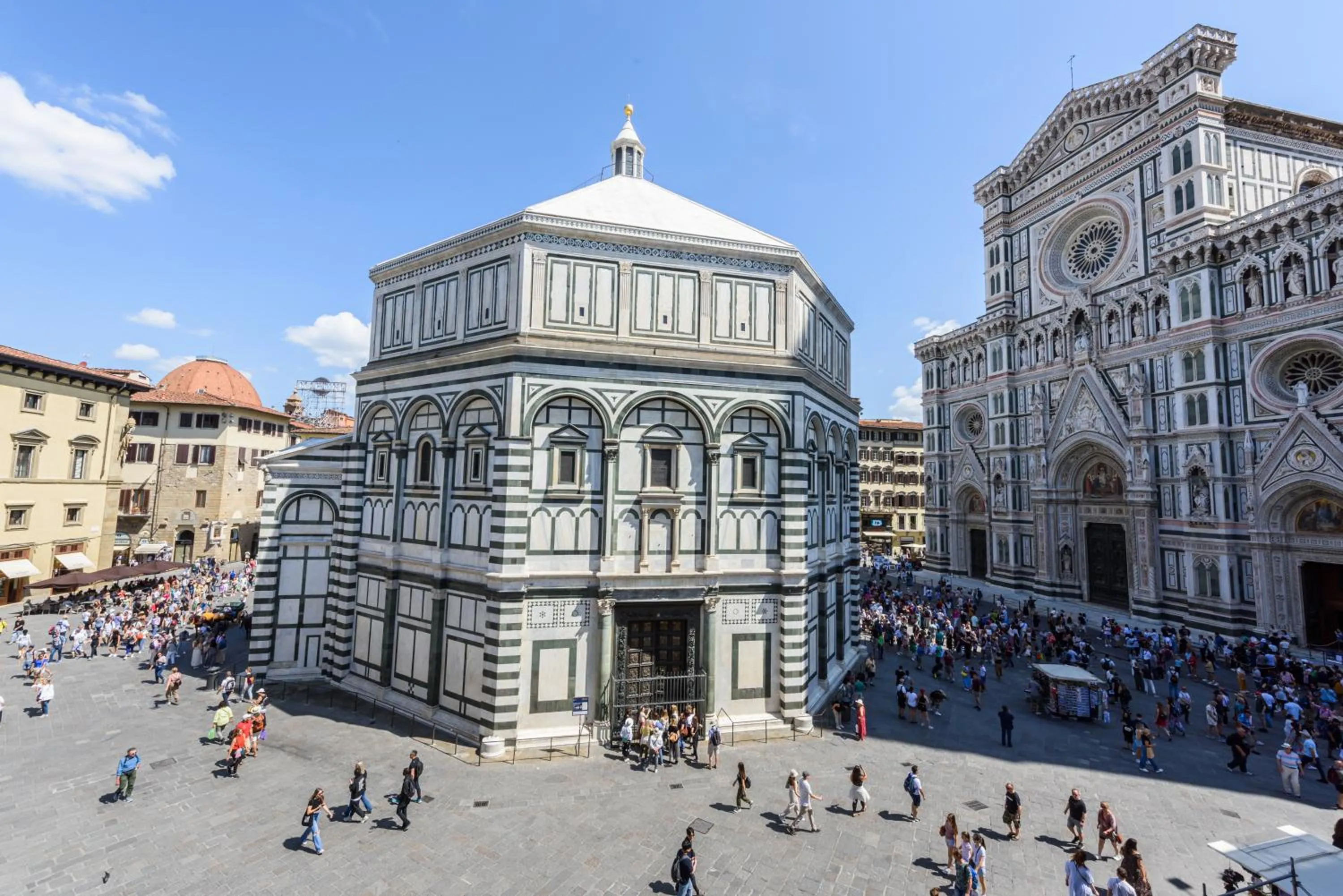 Nearby landmark in B&B Soggiorno Battistero