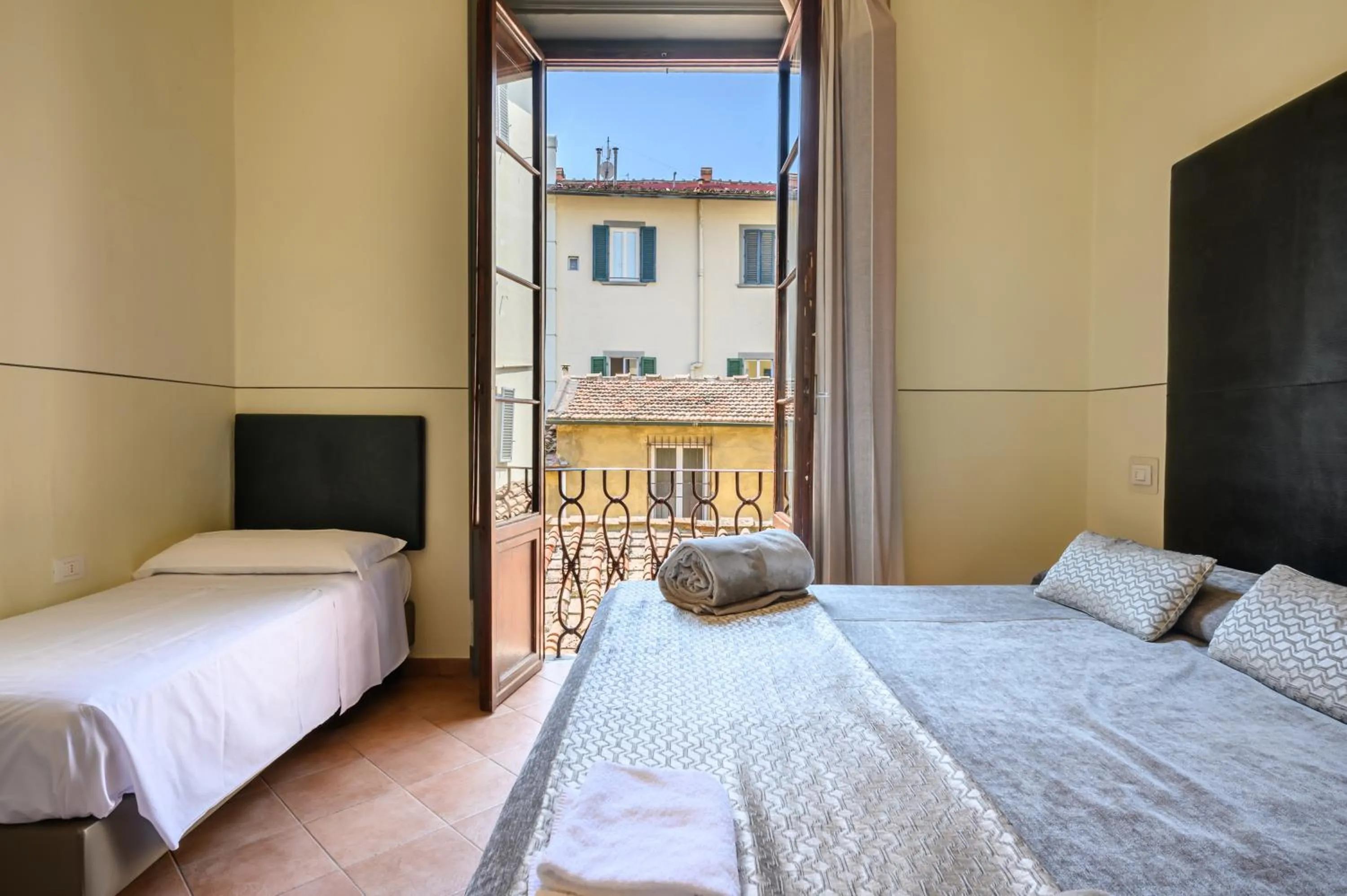 Bedroom, Bed in B&B Soggiorno Battistero