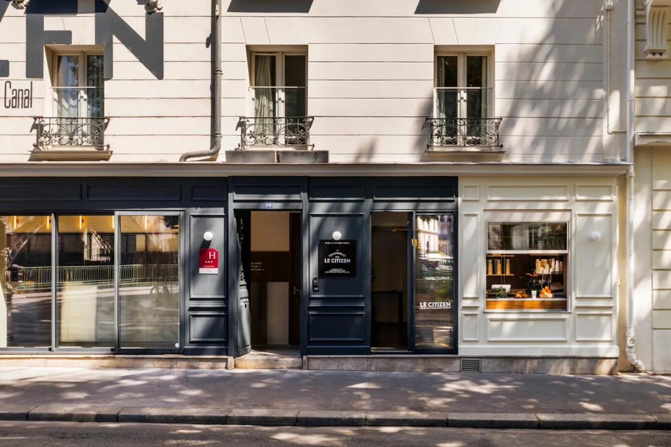 Property building in Le Citizen Hôtel