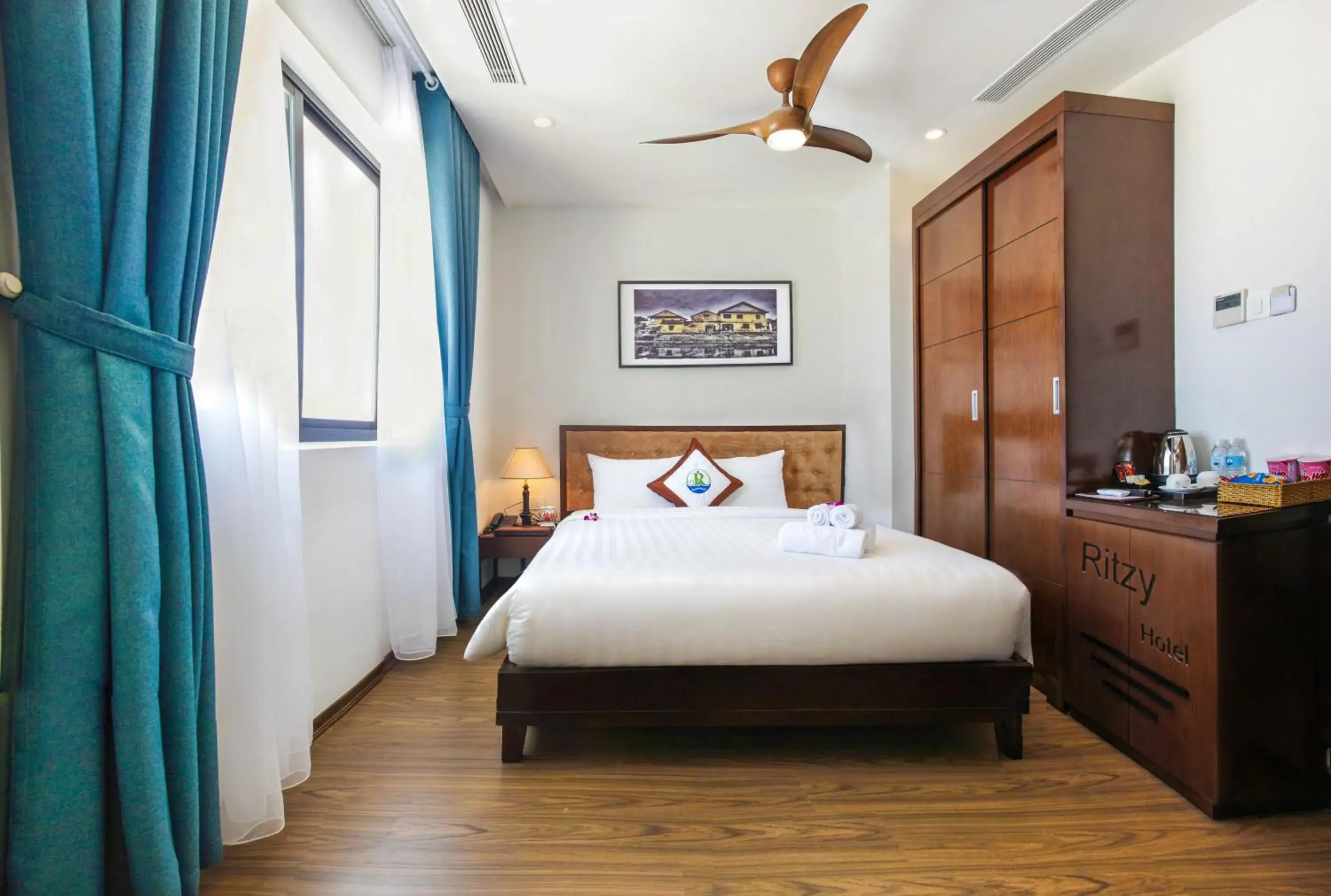 Superior Double Room in Ritzy Boutique Hotel Da Nang Beach Superior Double Room in Ritzy Boutique Hotel Da Nang Beach